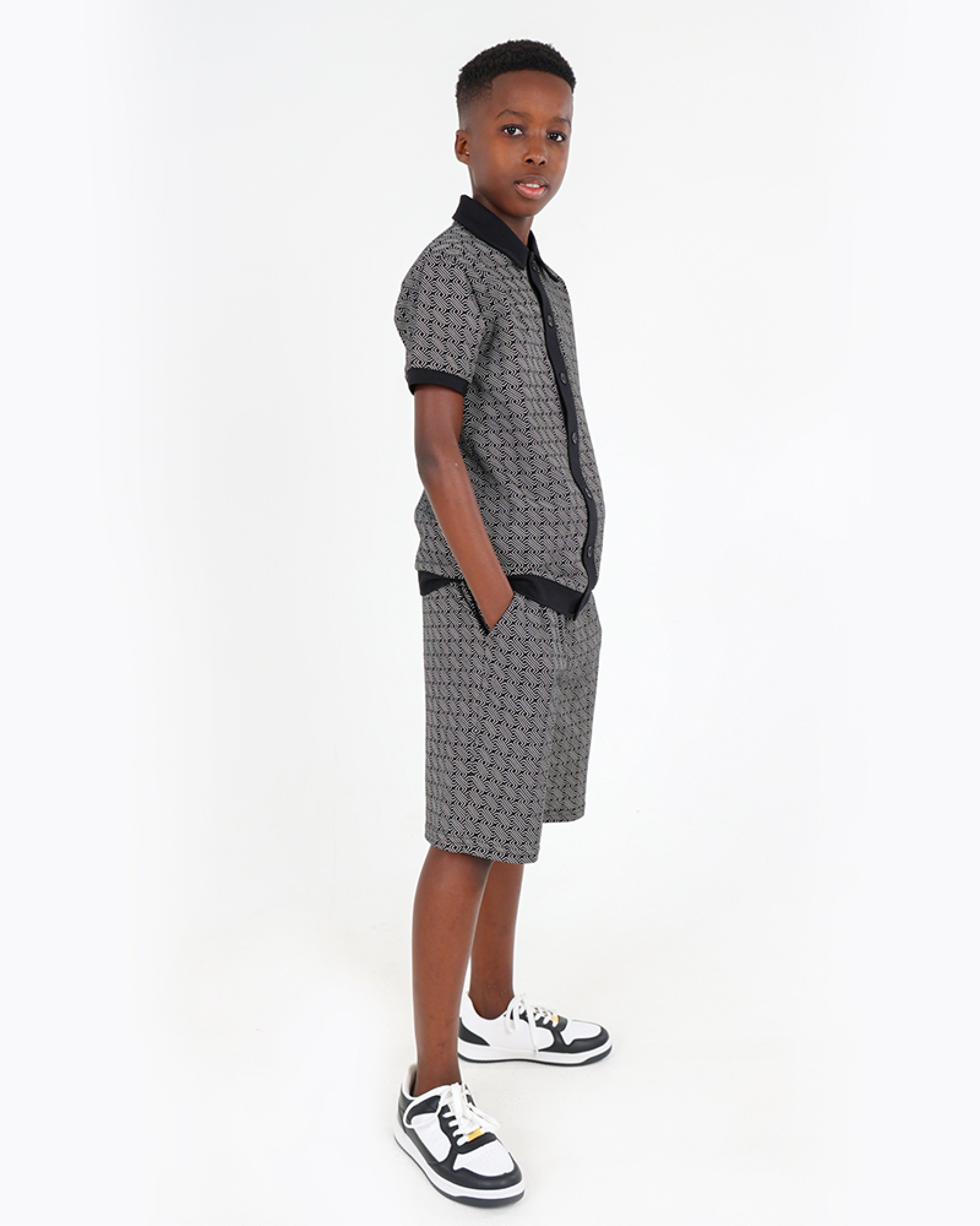 Boys Geometric Print Shorts