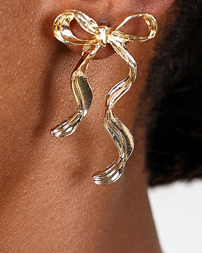 Stud Gold Bow Earrings