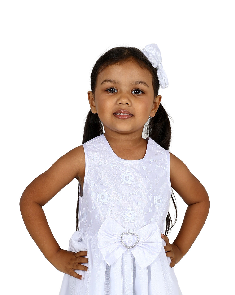 Sleeveless Embellished Heart Detail Party Dress