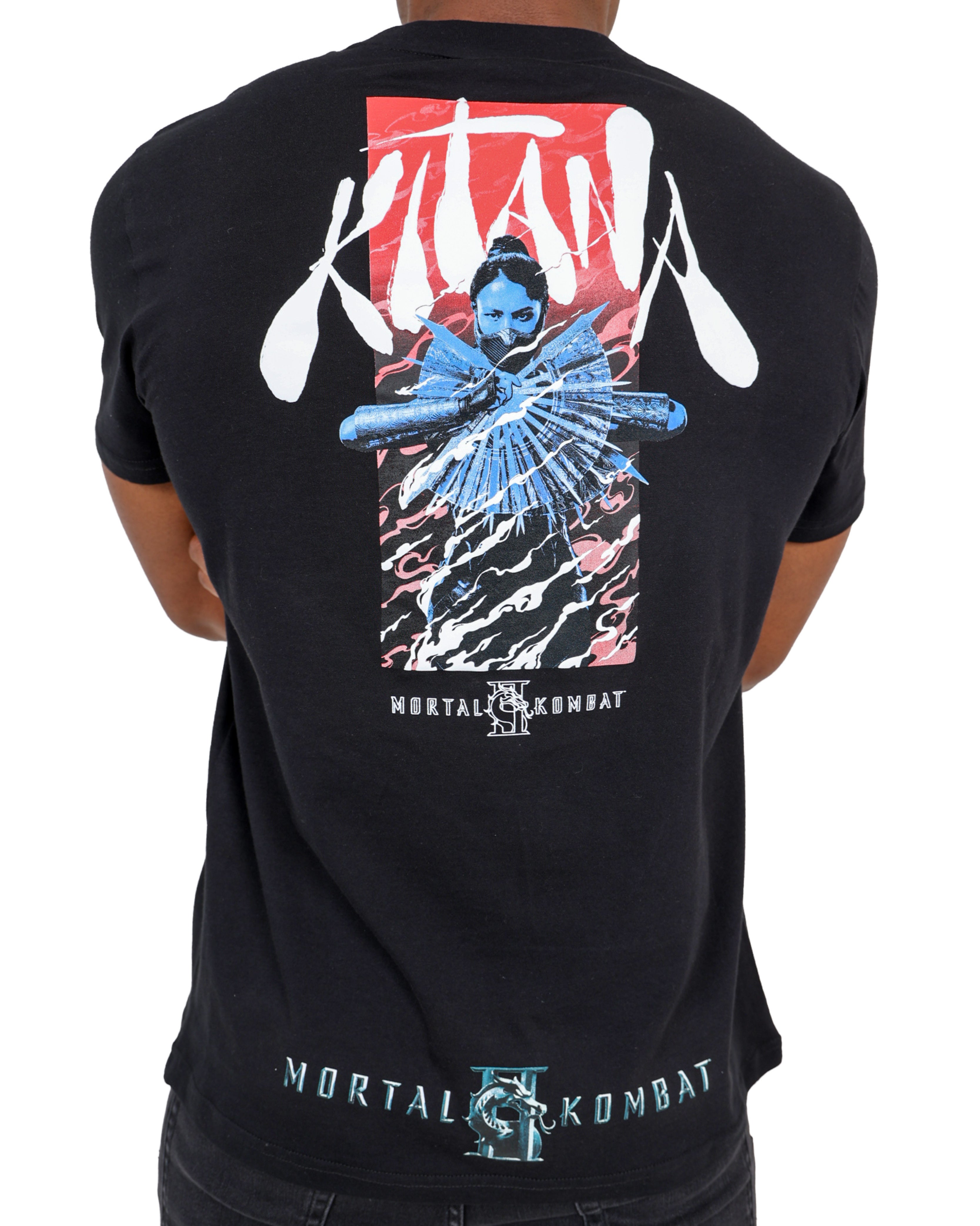 Mortal Kombat II - Kitana, 'Everything’s A Weapon’ Steel-Fan Graphic T-Shirt