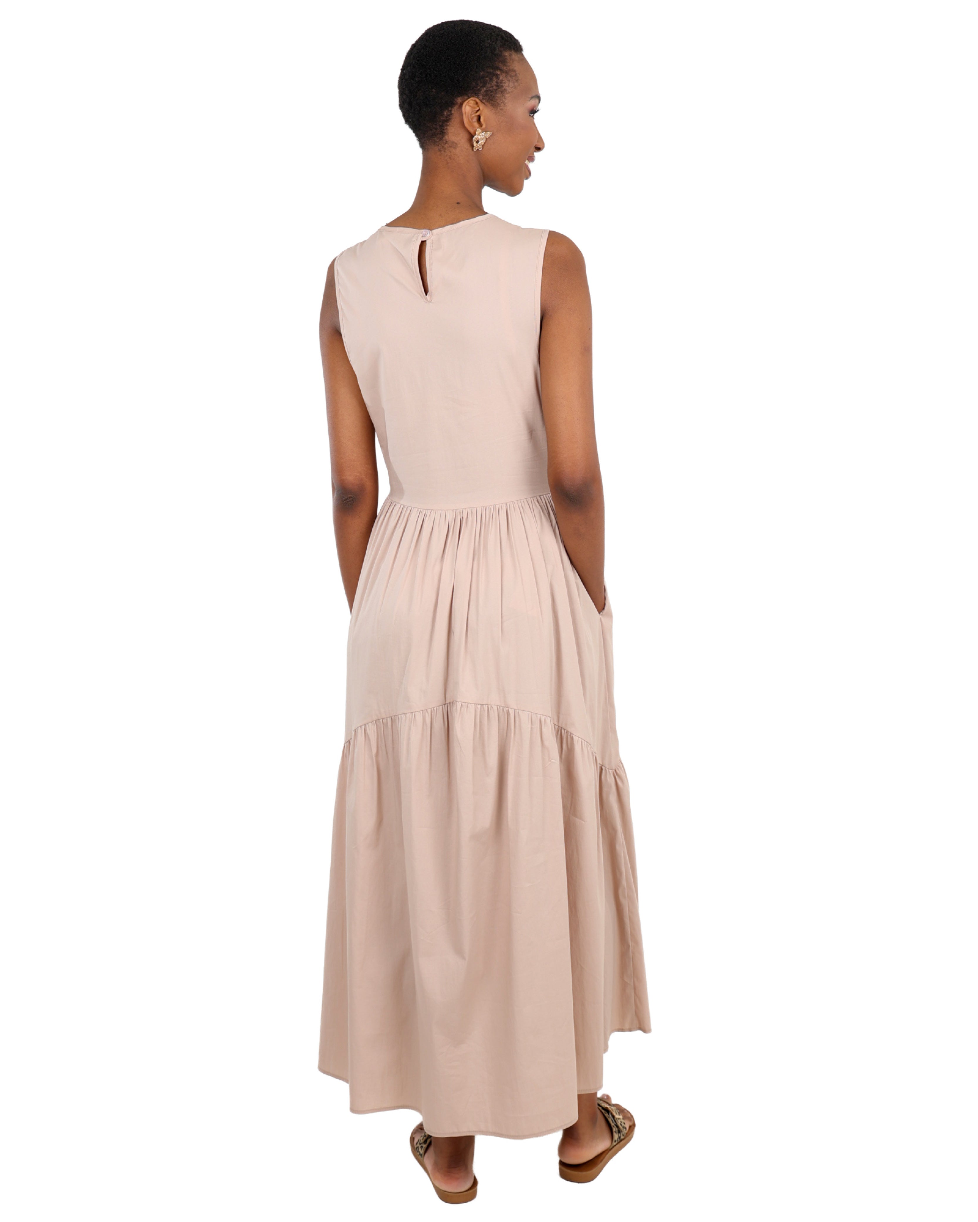 Sleeveless Tiered Maxi Dress