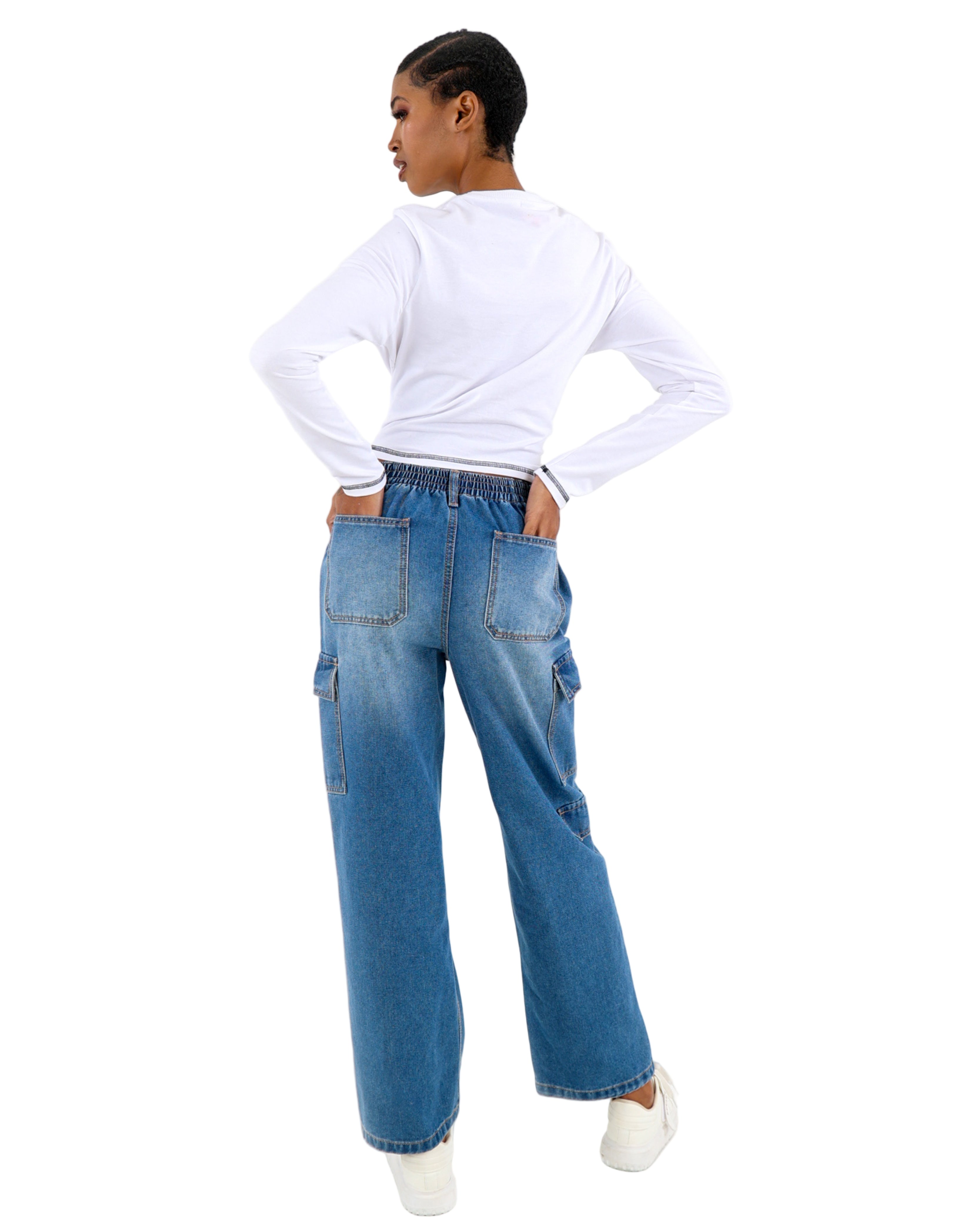 Wide Leg Cargo Jeans