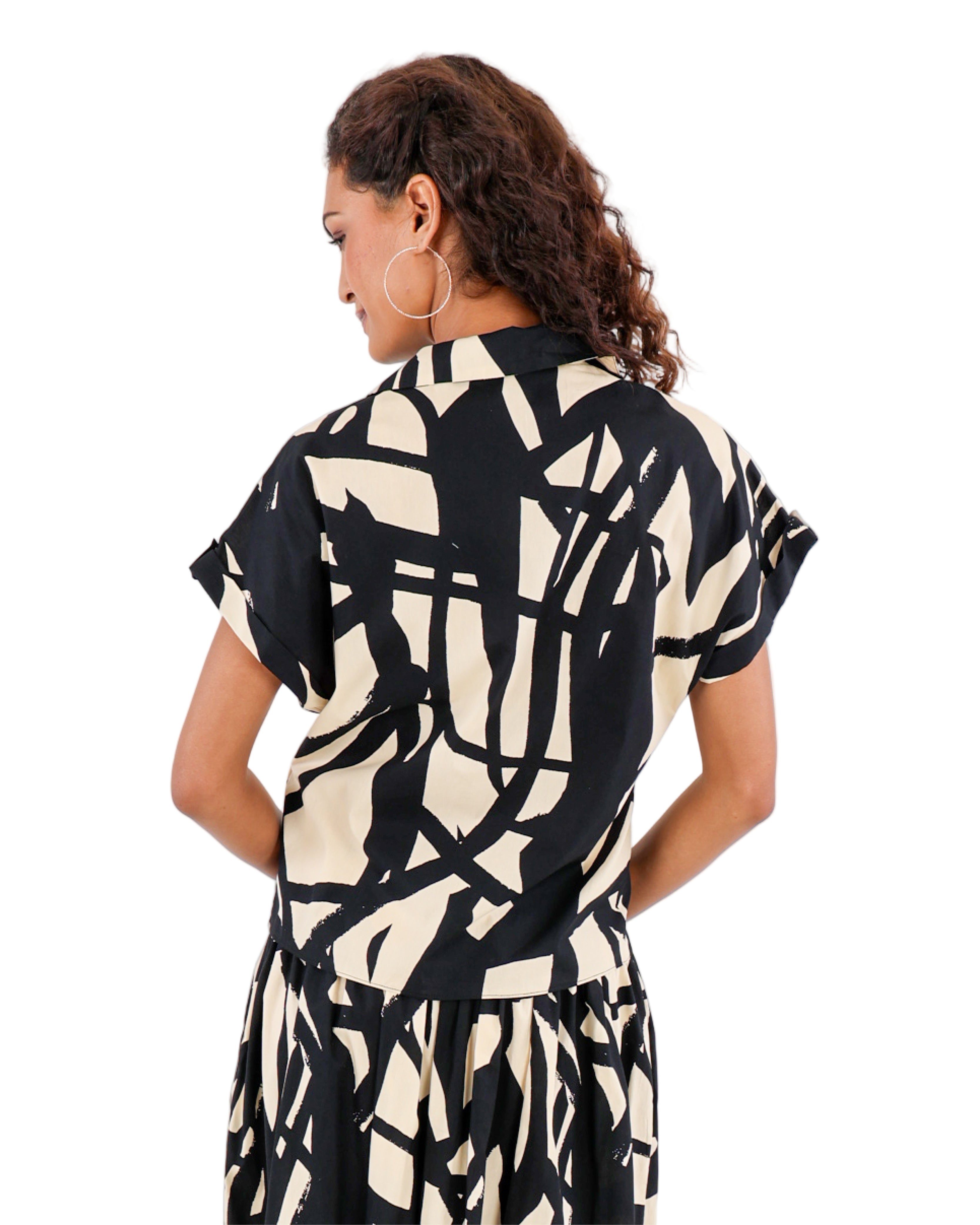 Short Sleeve Abstract Print Shirt