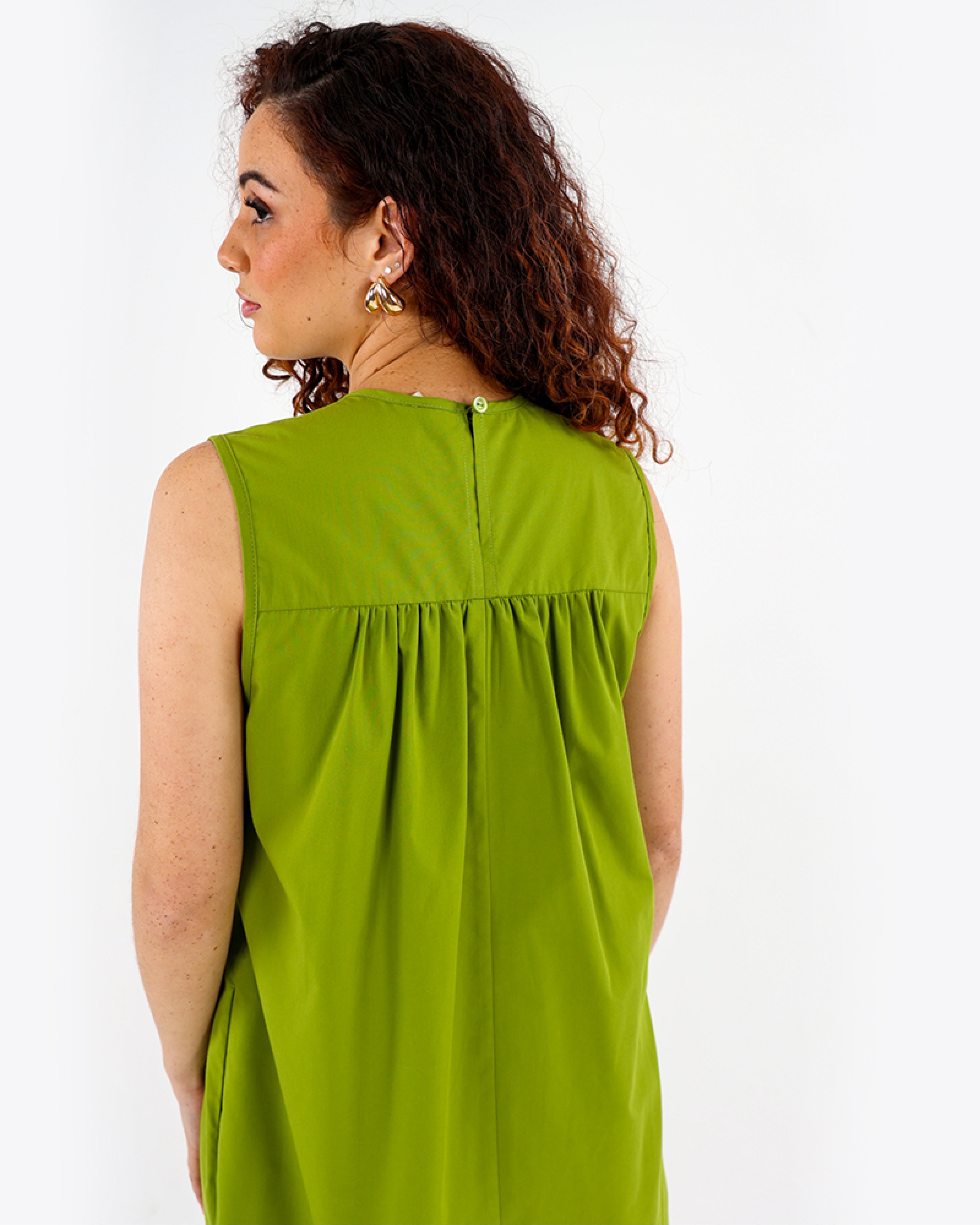 Green Sleeveless V-Shaped Yoke Panel Flair Dress