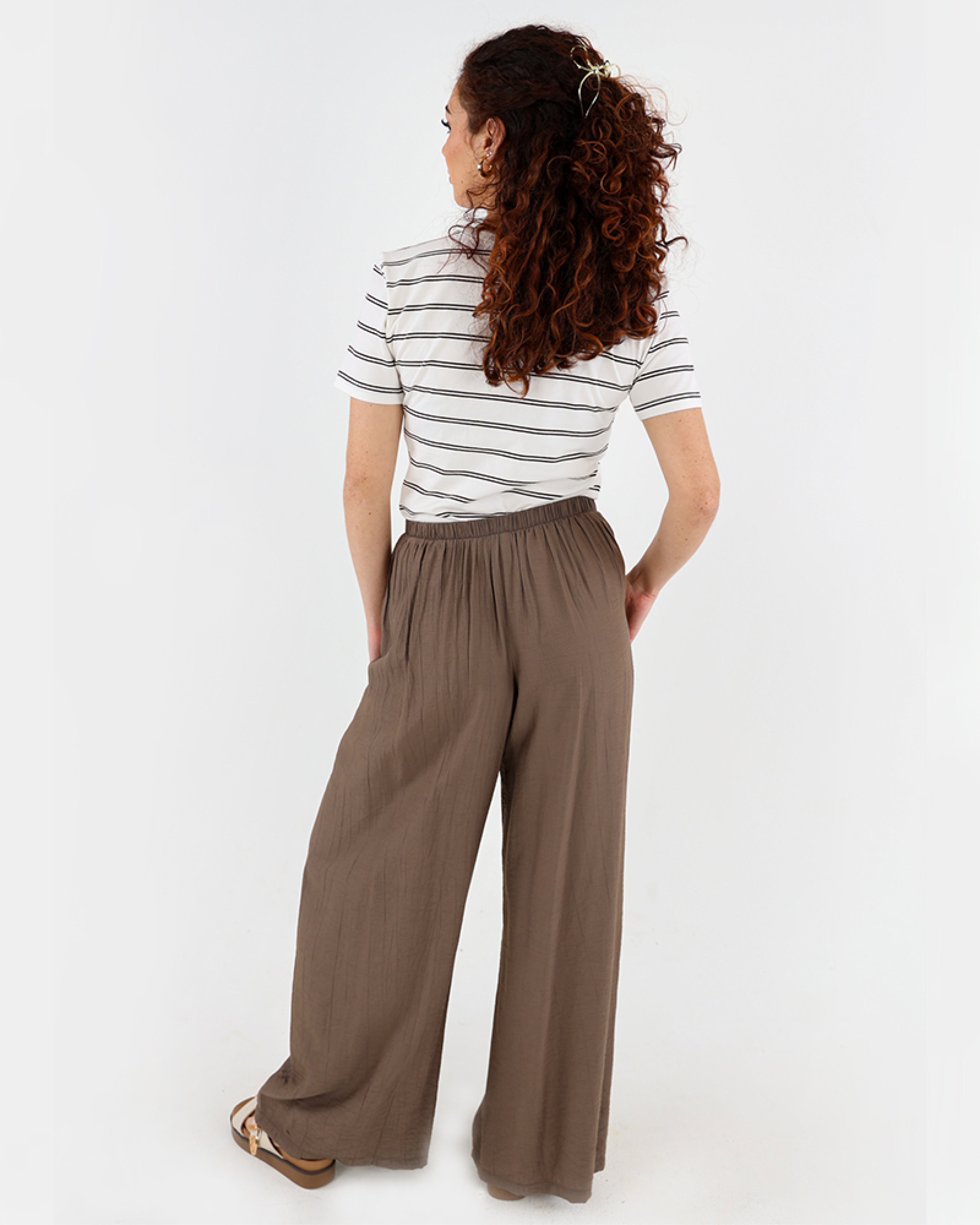 Relaxed Fit Wide Leg Pull On Pants