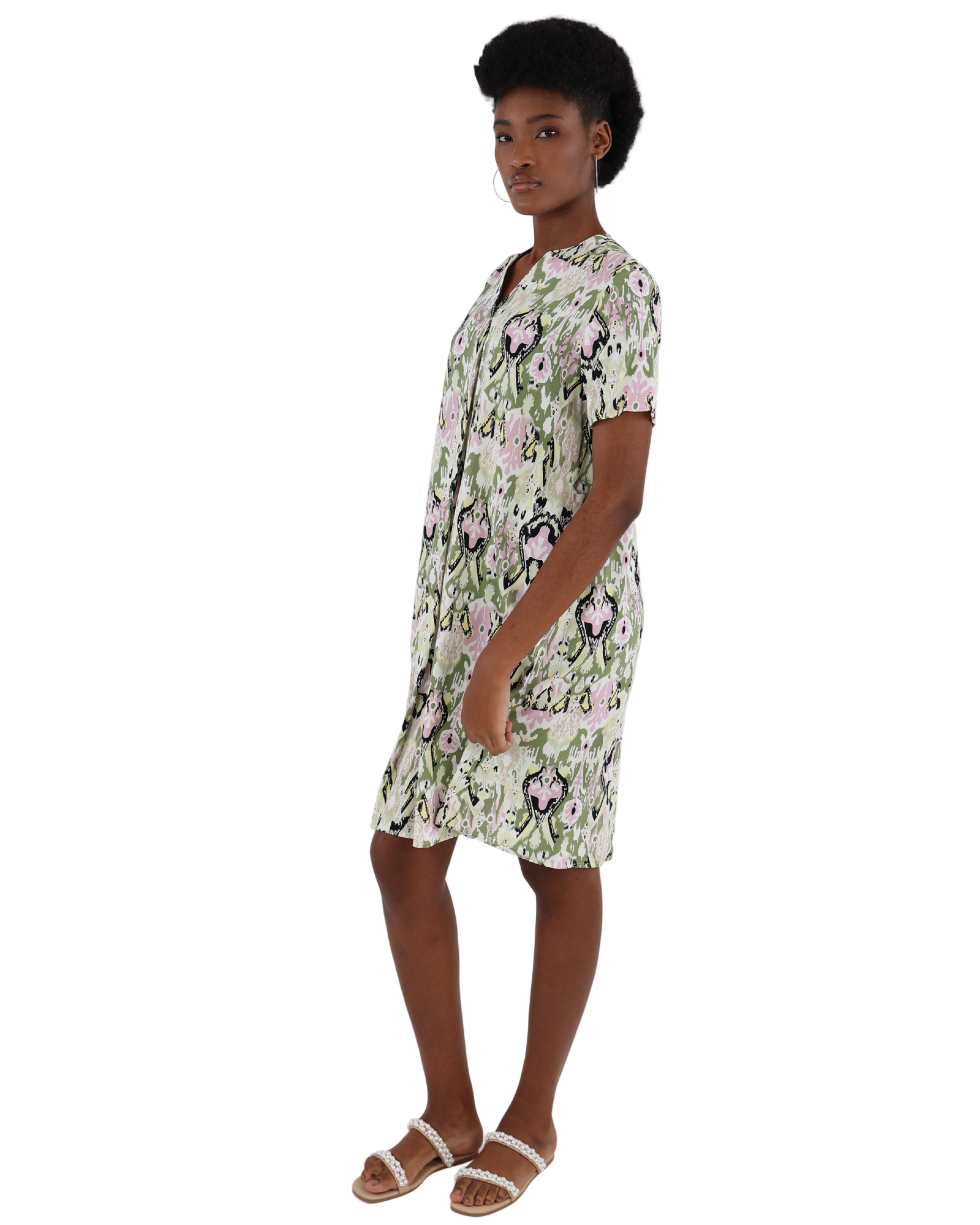 Short Sleeve Paisley Print Shift Dress