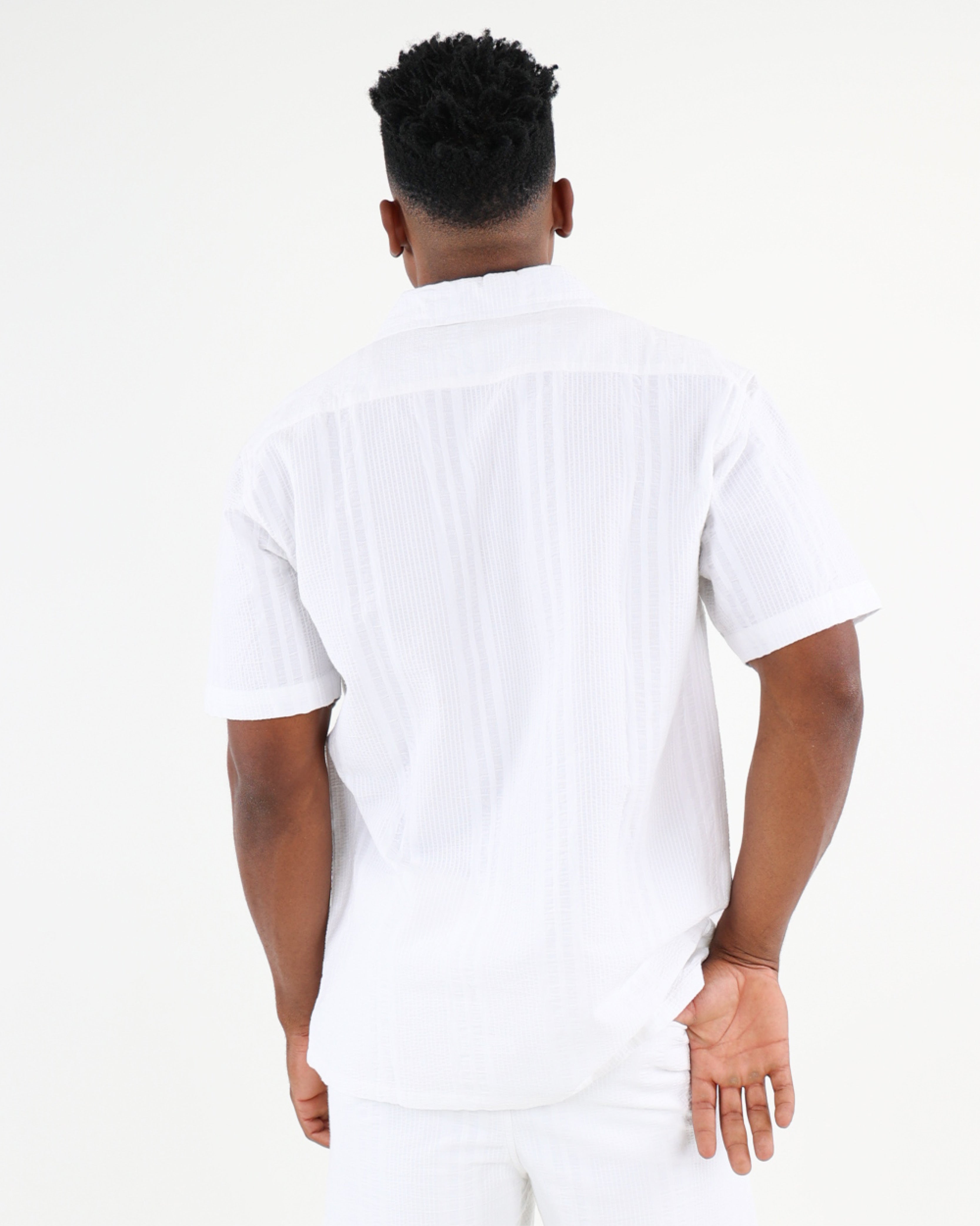 Seersucker Resort Style Short Sleeve Shirt