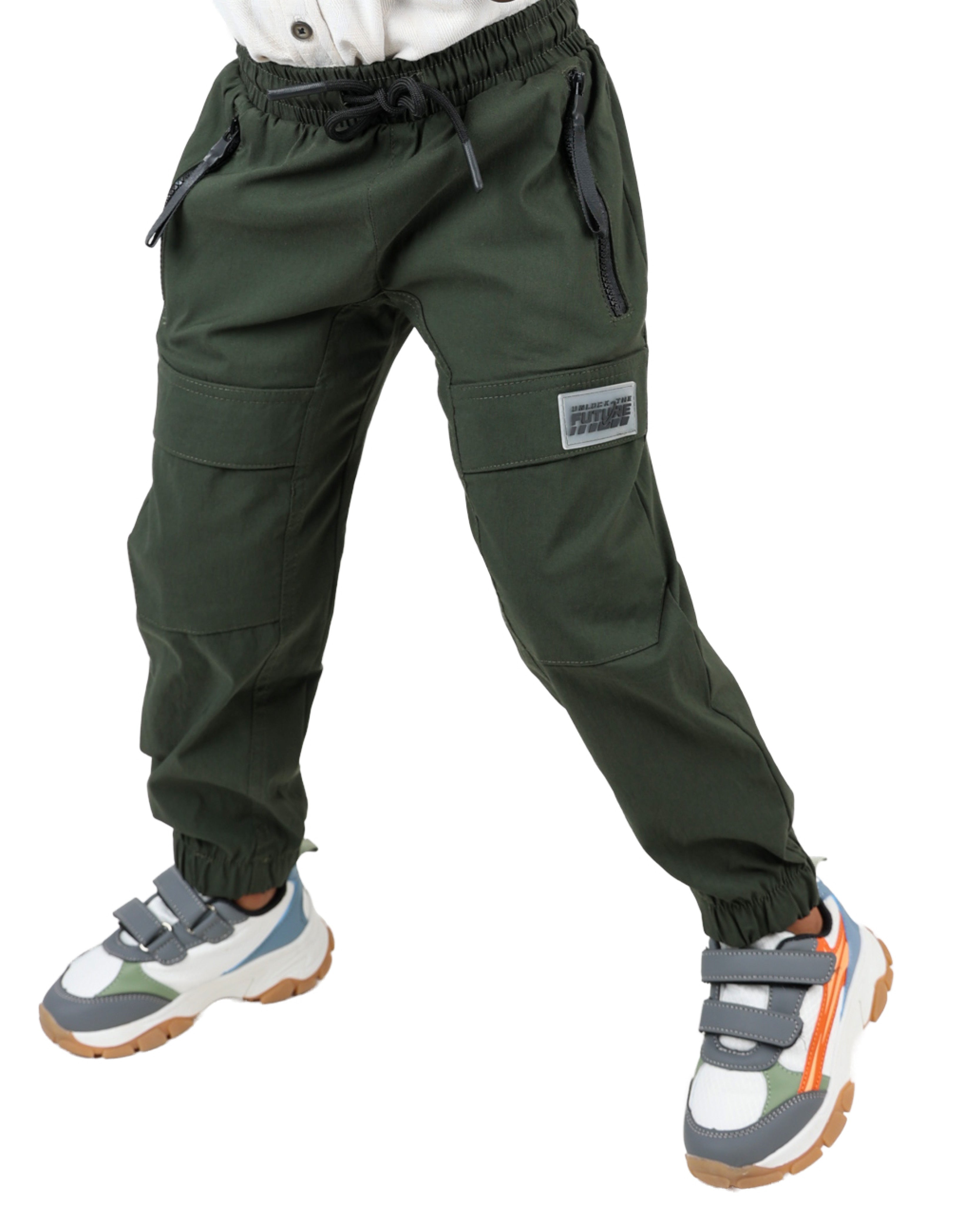Overlay Pocket Detail Cargo Pants