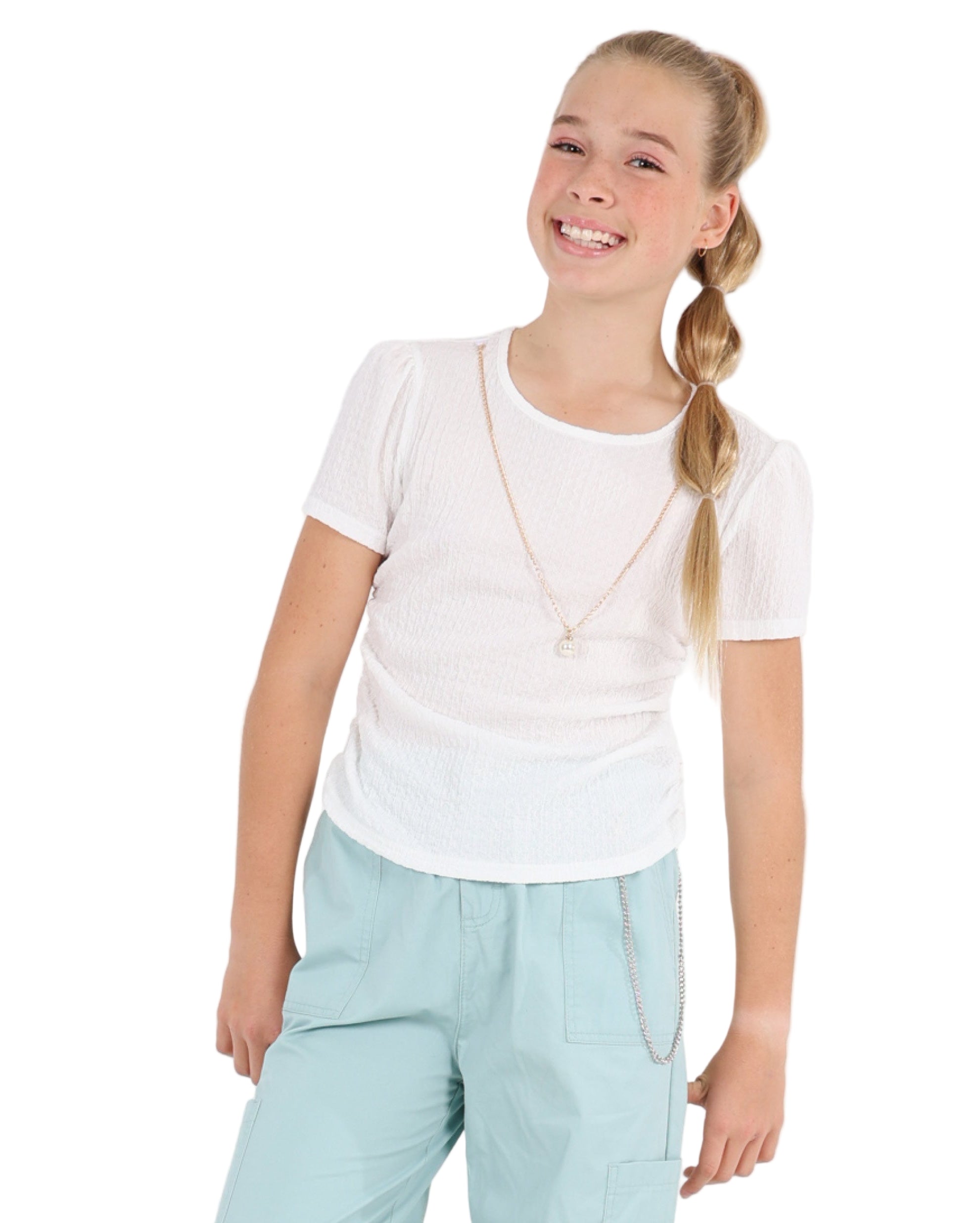 Short Sleeve Side Ruched Blouse Including a Necklace