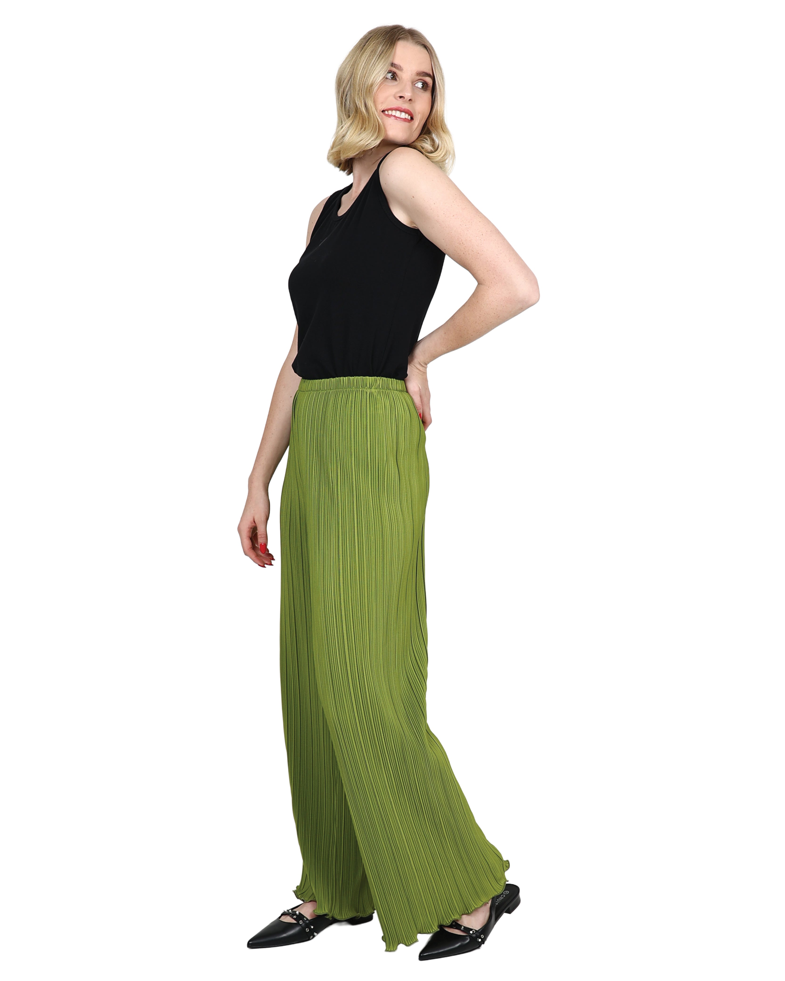 Green Flared Plissé Pants