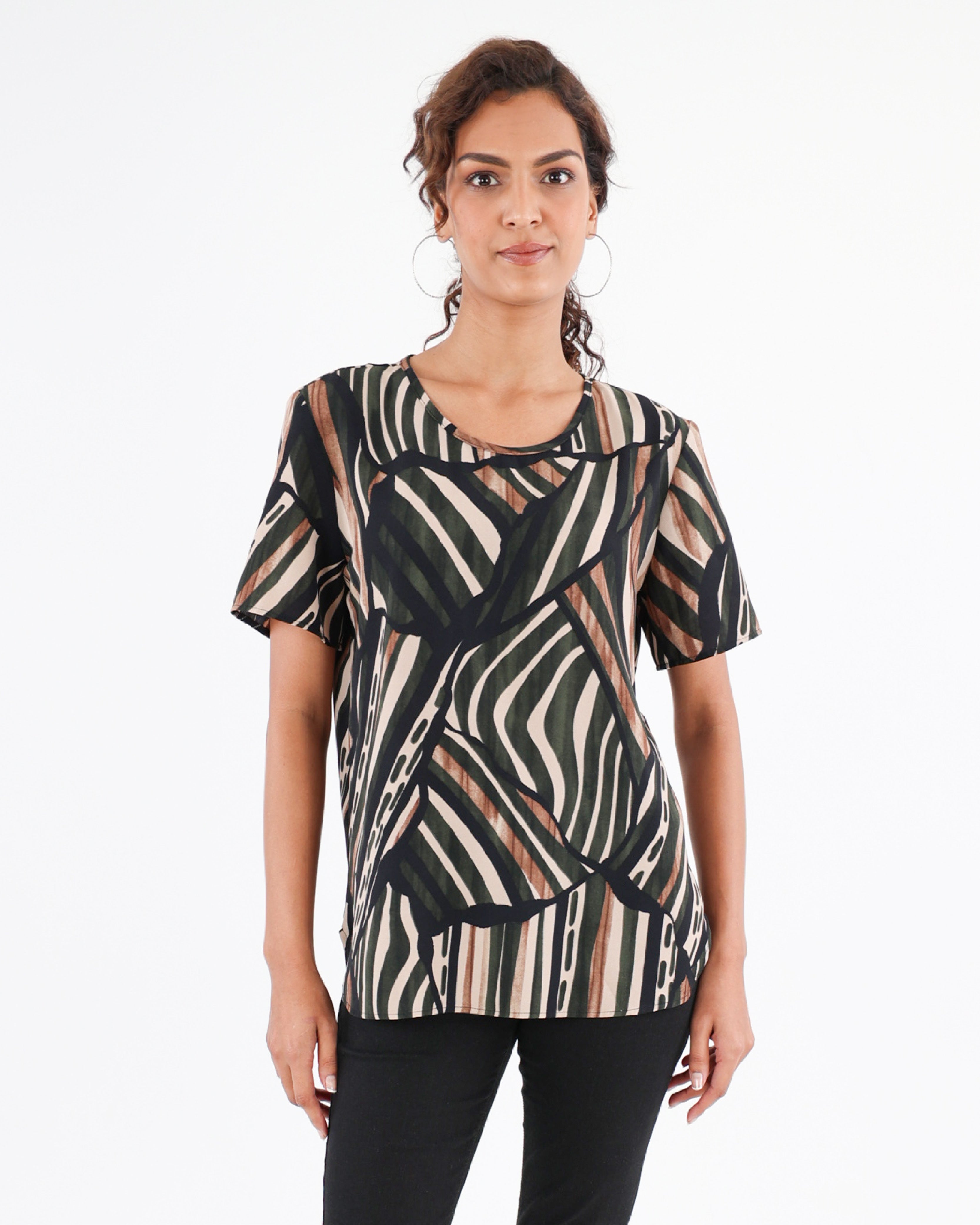 Short Sleeve Geometric Print Blouse