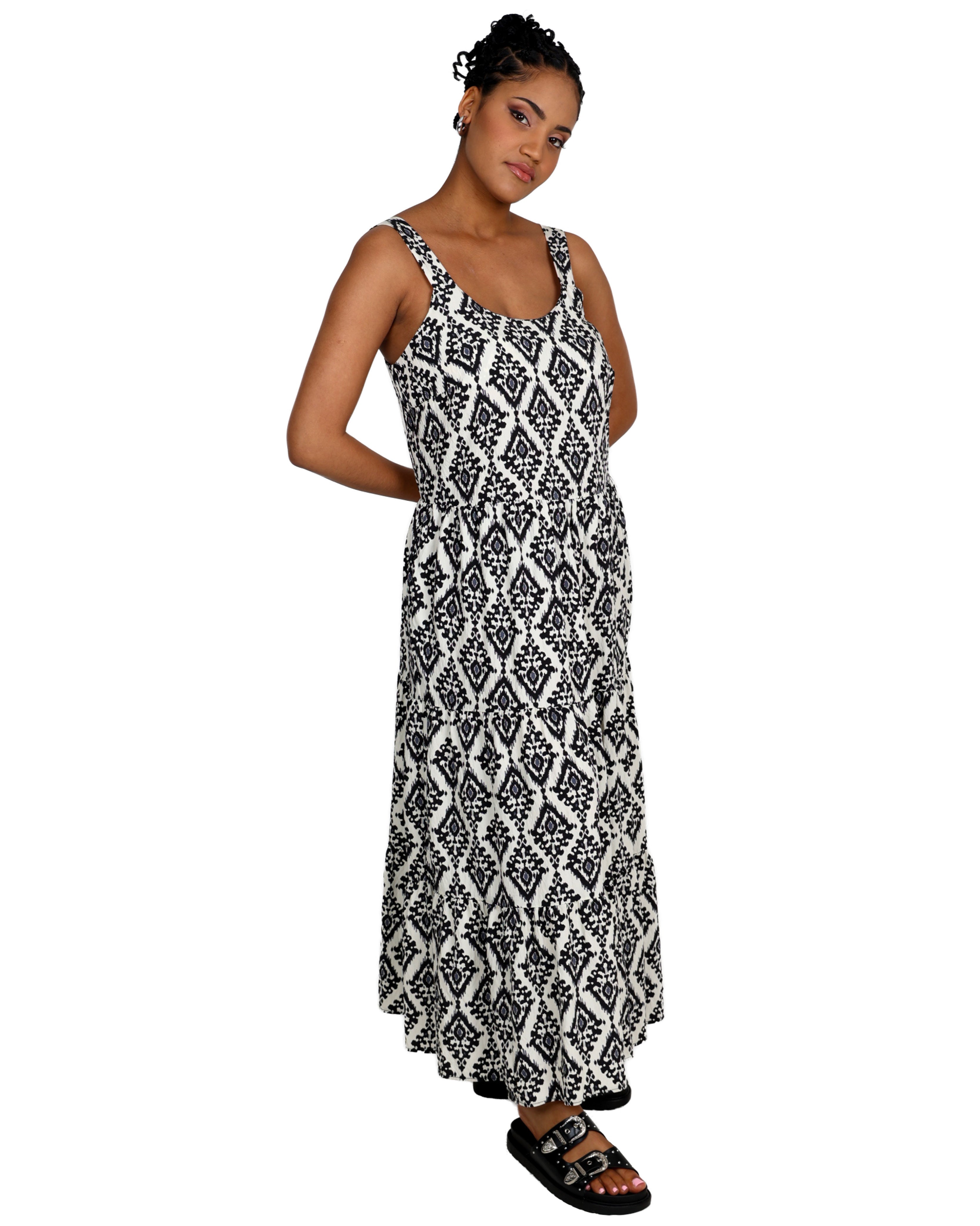 Geometric Print Tiered Maxi Dress