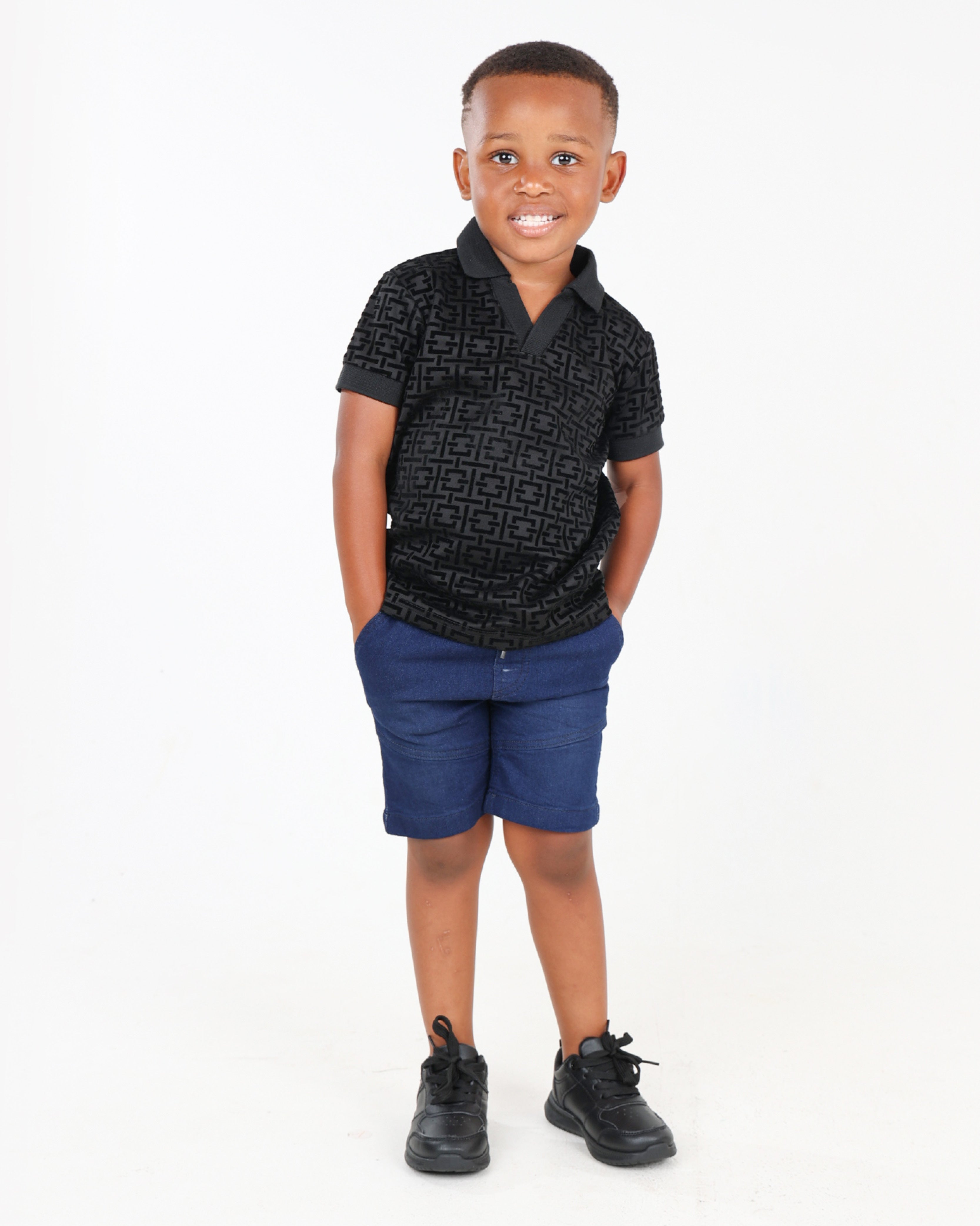 Short Sleeve Geometric Flock Print Johnny Collar T-Shir