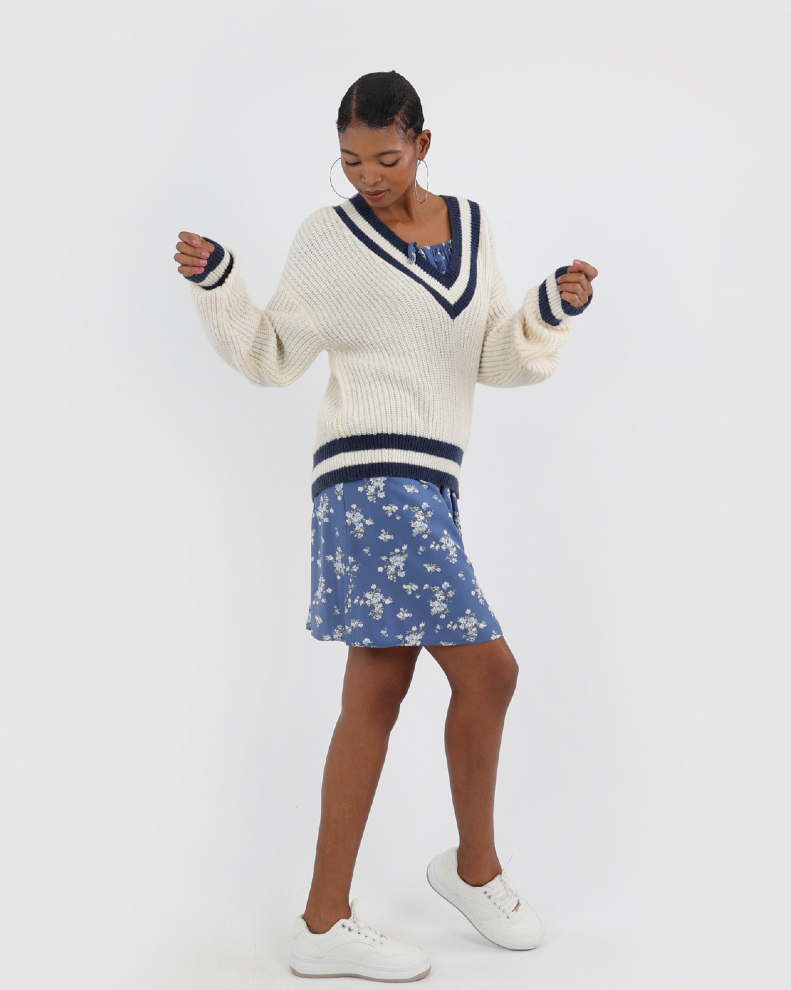 V-Neck Knit Pullover