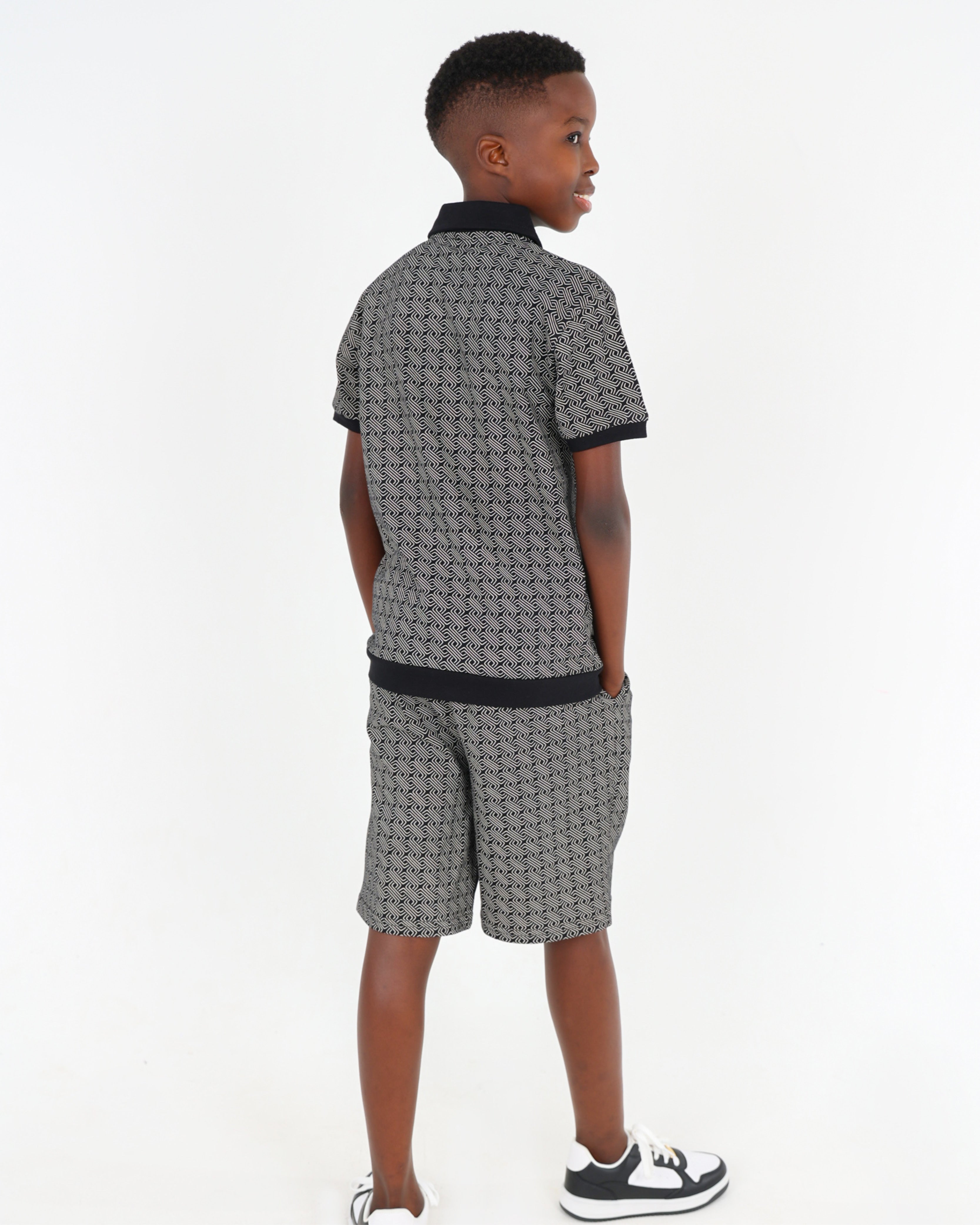 Boys Geometric Print Shorts