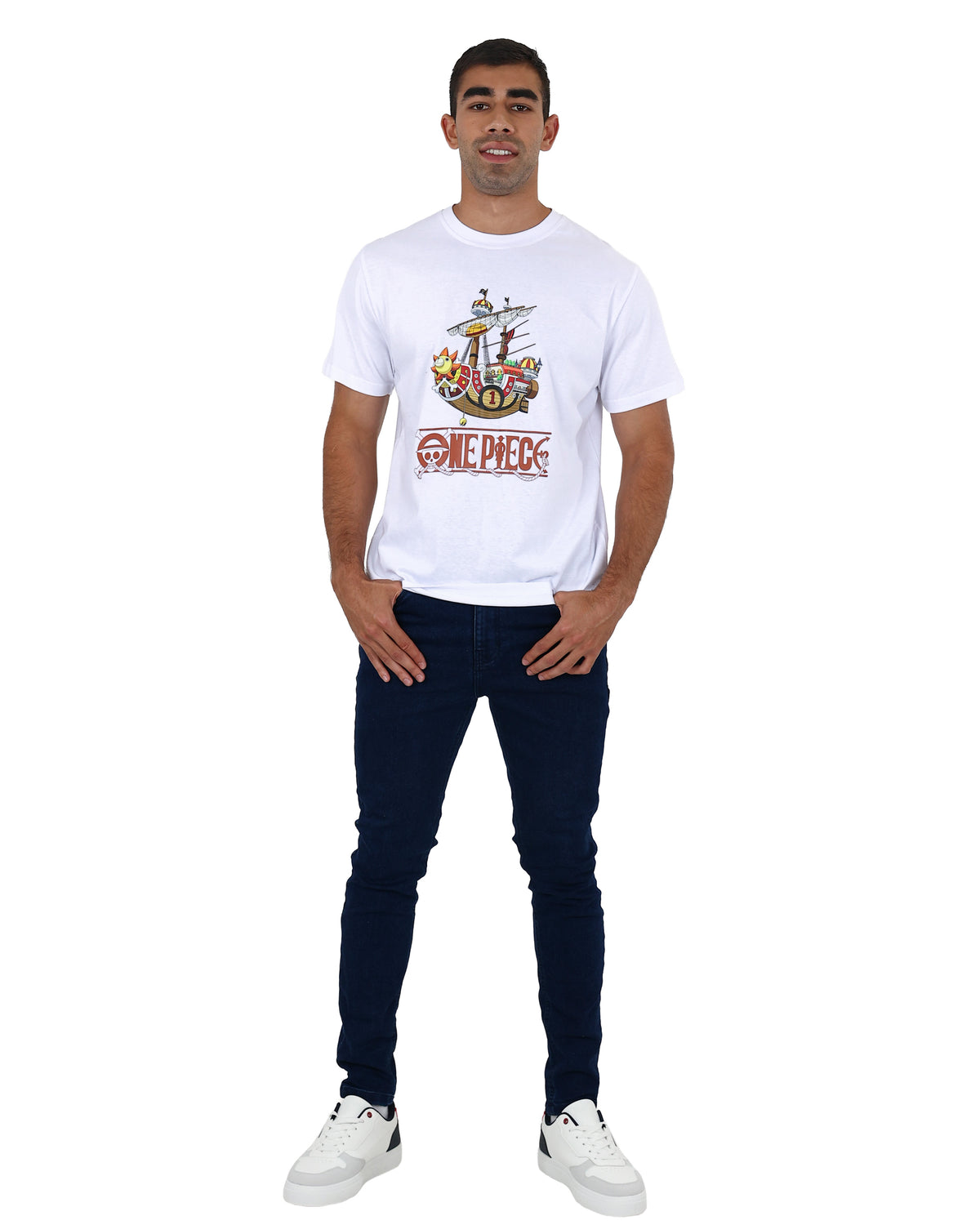 One Piece White Thousand Sunny Graphic T-Shirt + Free Standee