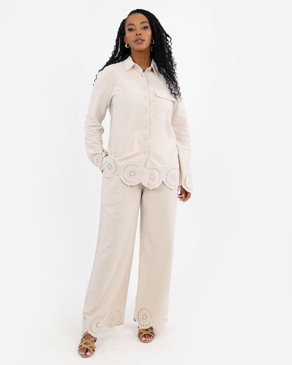 Broderie Cut-Out Pants In A Cotton-Linen Blend