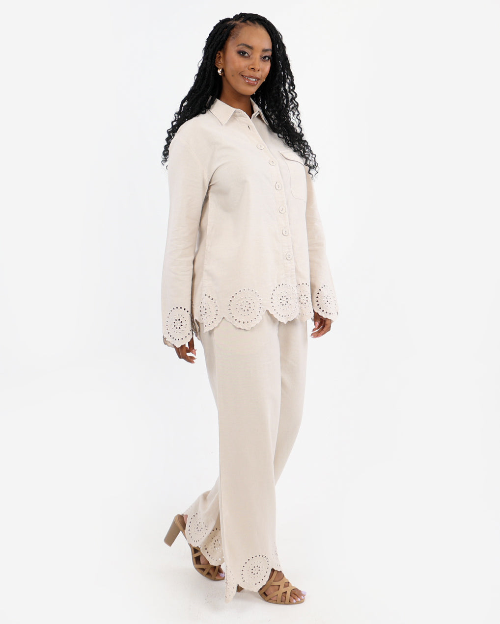 Broderie Cut-Out Pants In A Cotton-Linen Blend