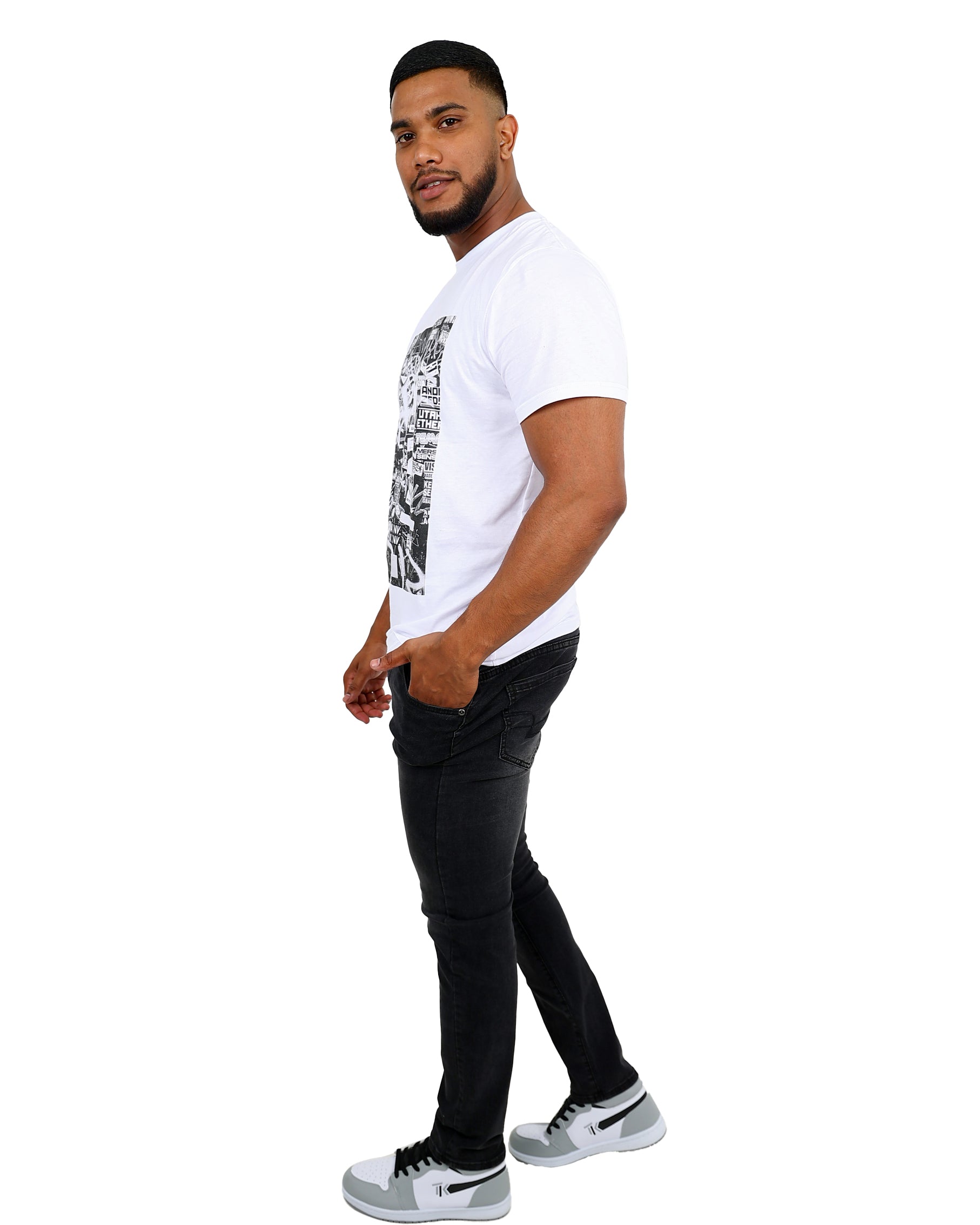 Short Sleeve White Graffiti Wall Graphic T-Shirt