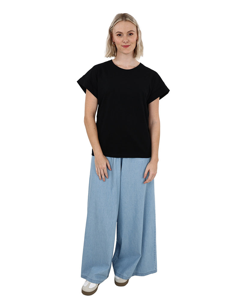 Black Turn-Back Short Sleeve T-Shirt