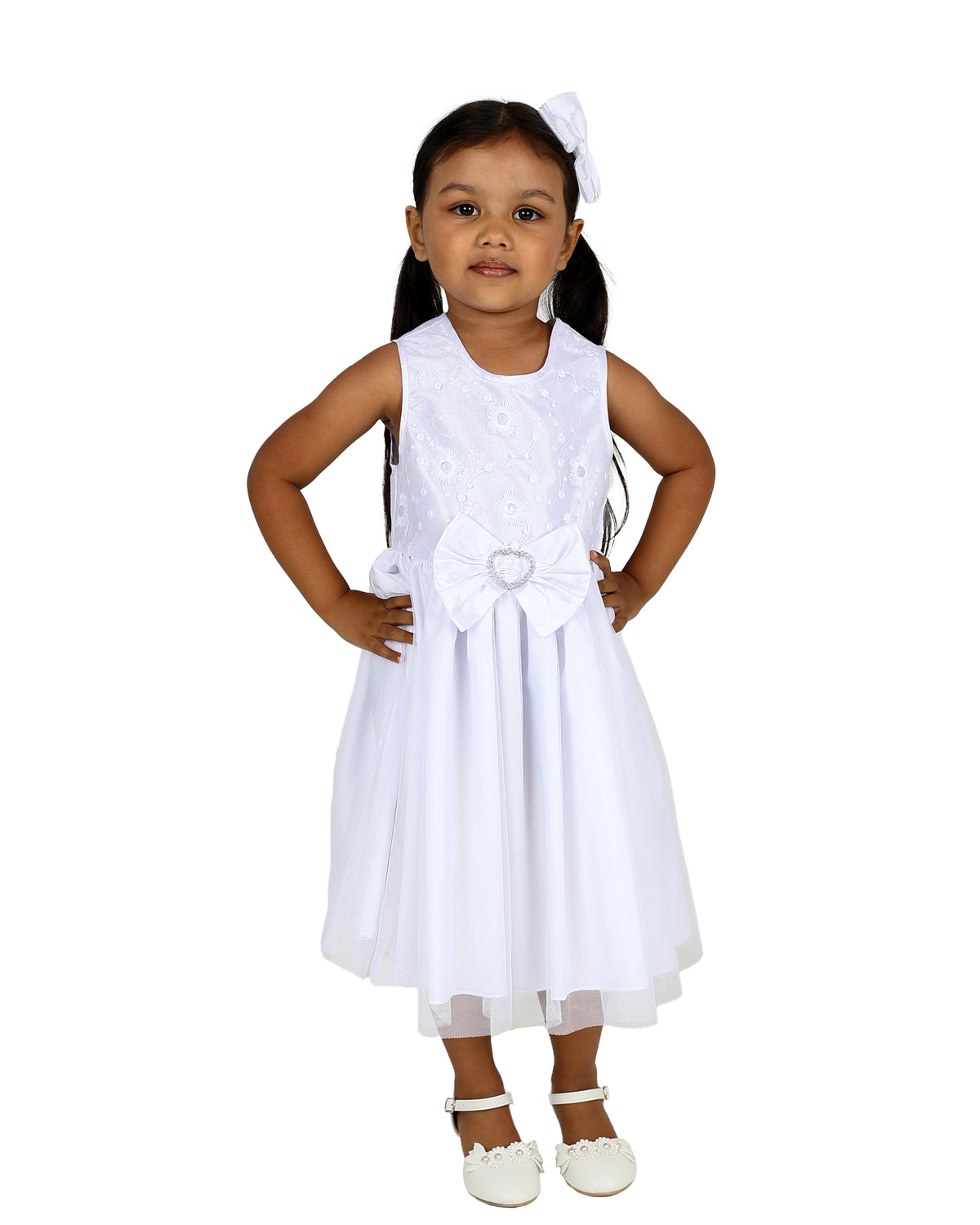 Sleeveless Embellished Heart Detail Party Dress