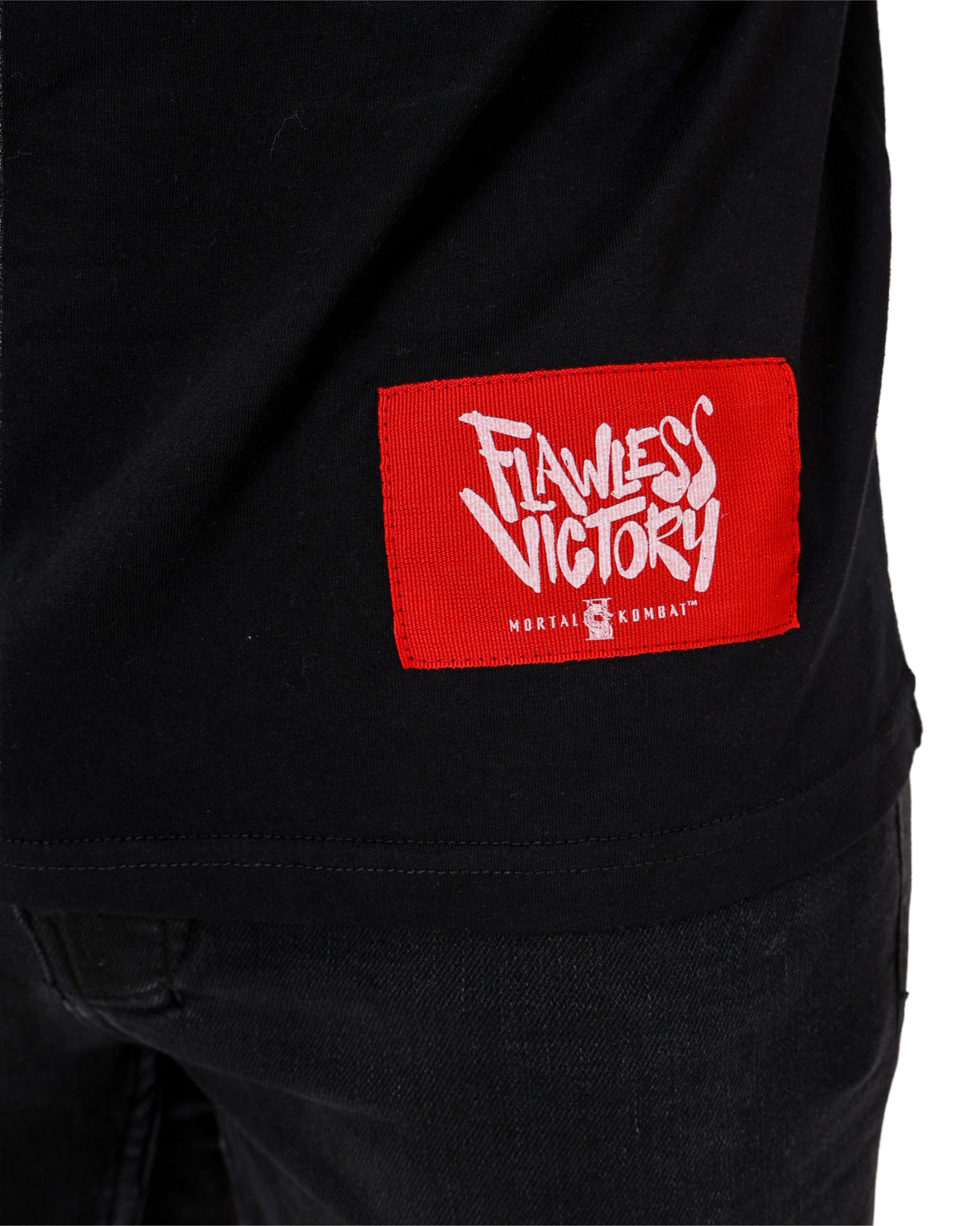 Mortal Kombat II - Kitana, 'Everything’s A Weapon’ Steel-Fan Graphic T-Shirt