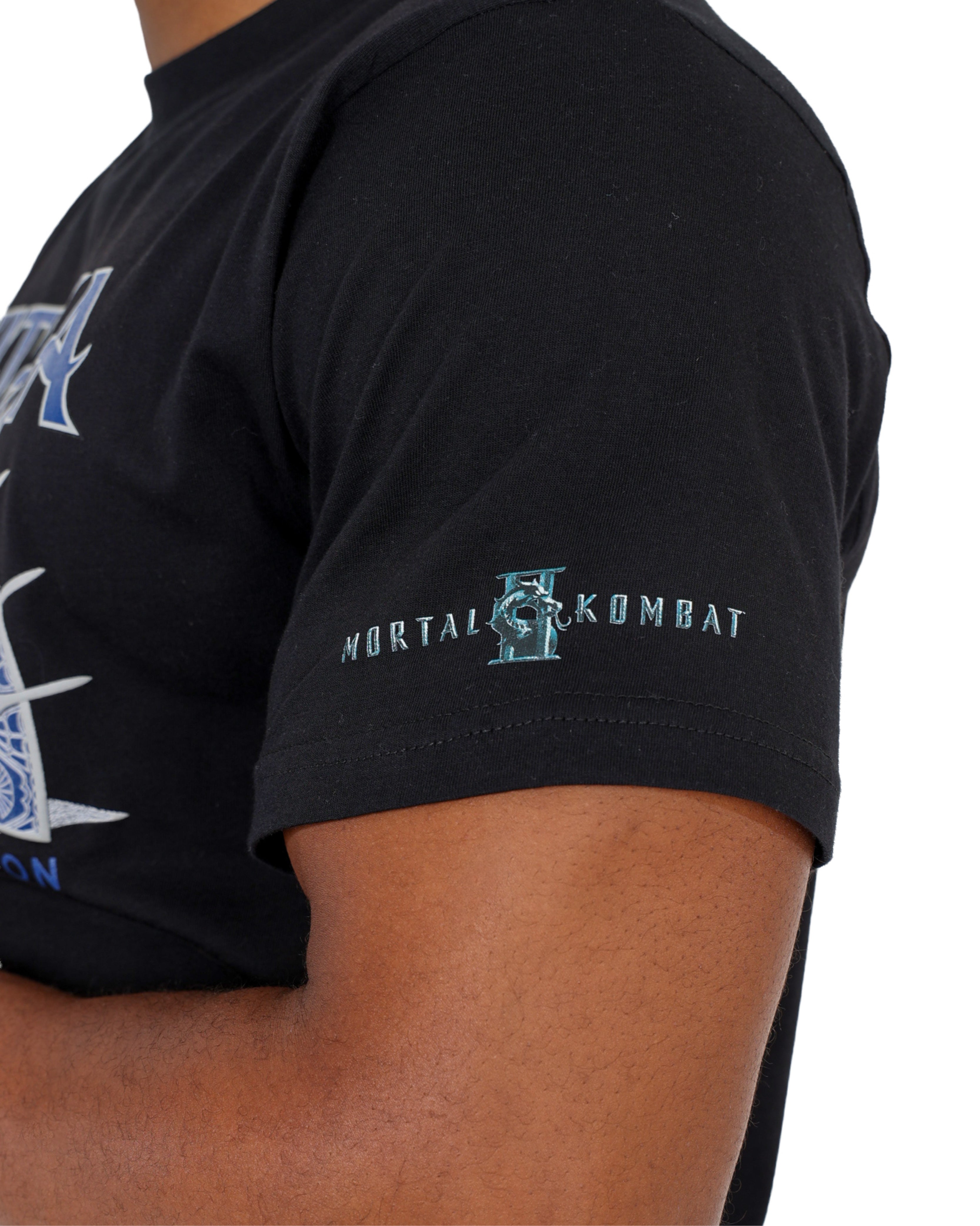 Mortal Kombat II - Kitana, 'Everything’s A Weapon’ Steel-Fan Graphic T-Shirt