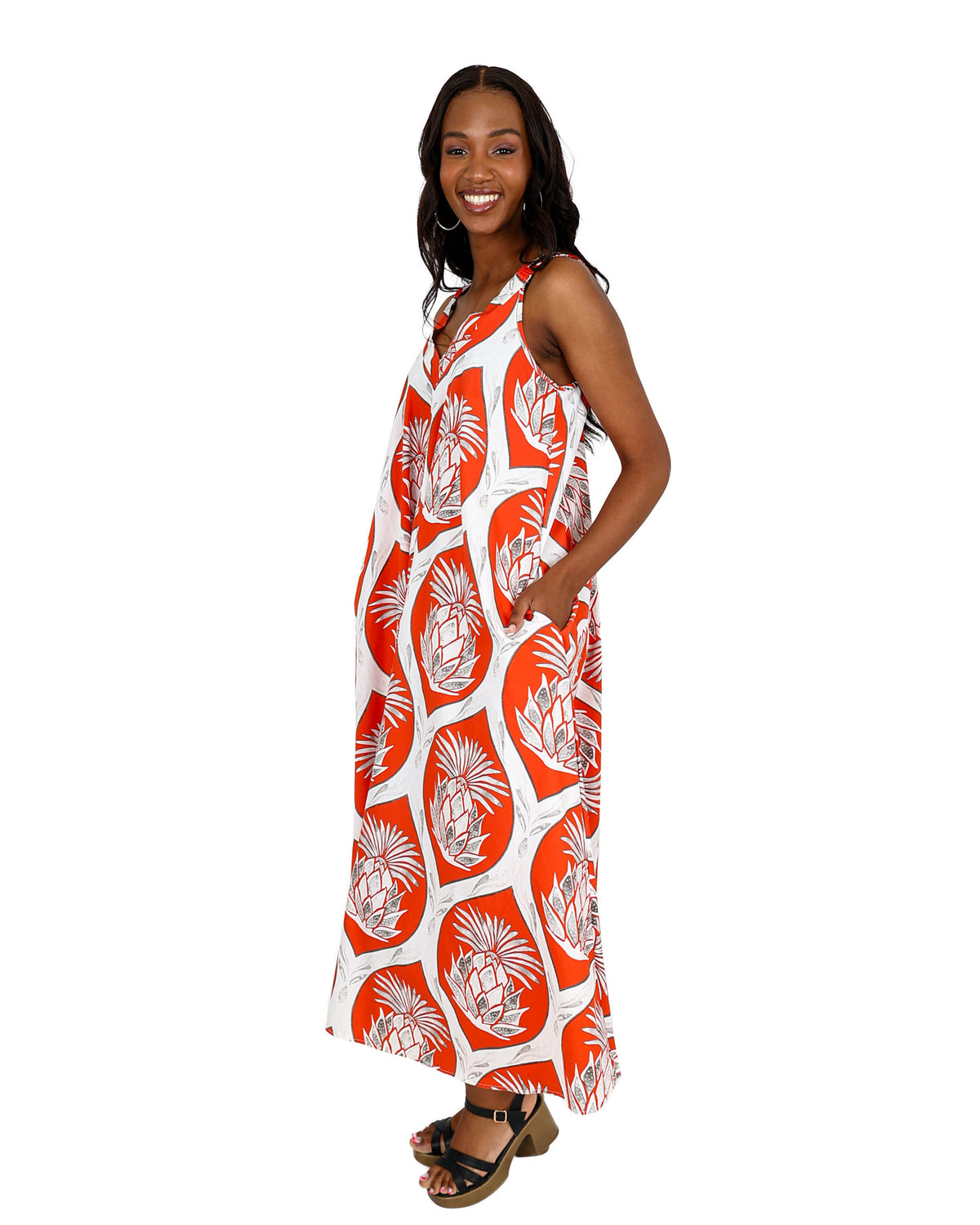 Sleeveless Tropical Print V-Neck Flared Maxi Dress