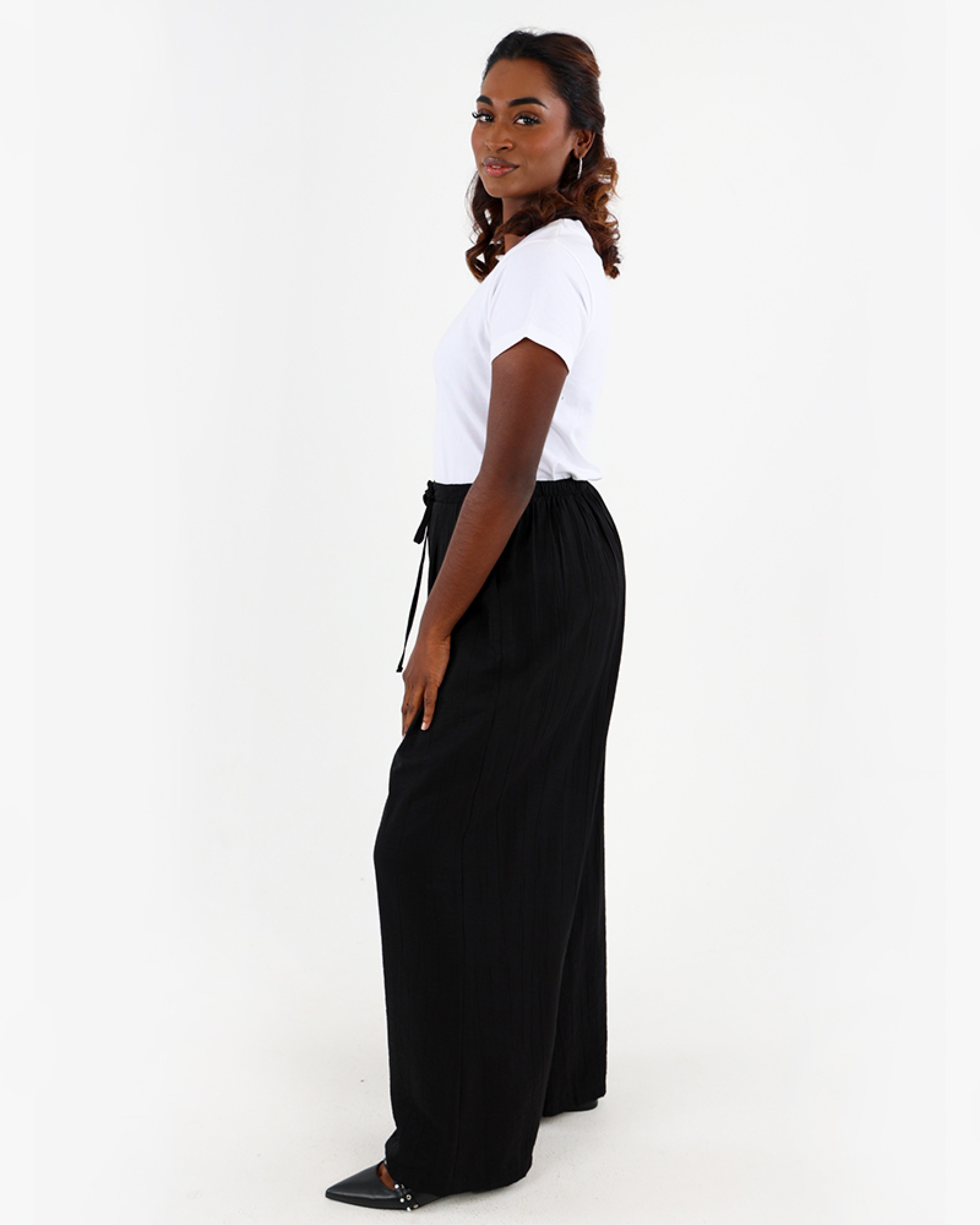 Black Relaxed Fit Wide Leg Pull On Pants