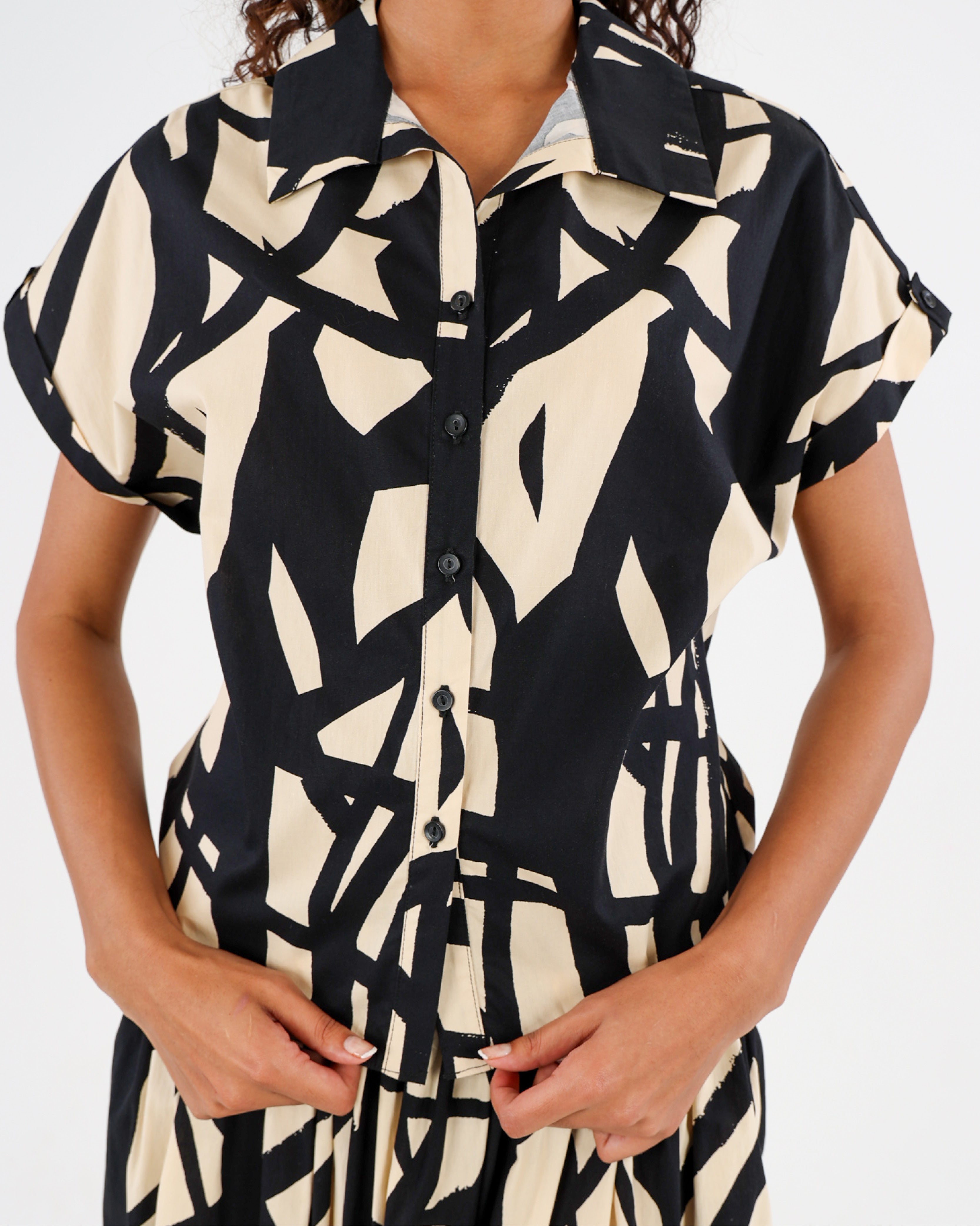 Short Sleeve Abstract Print Shirt