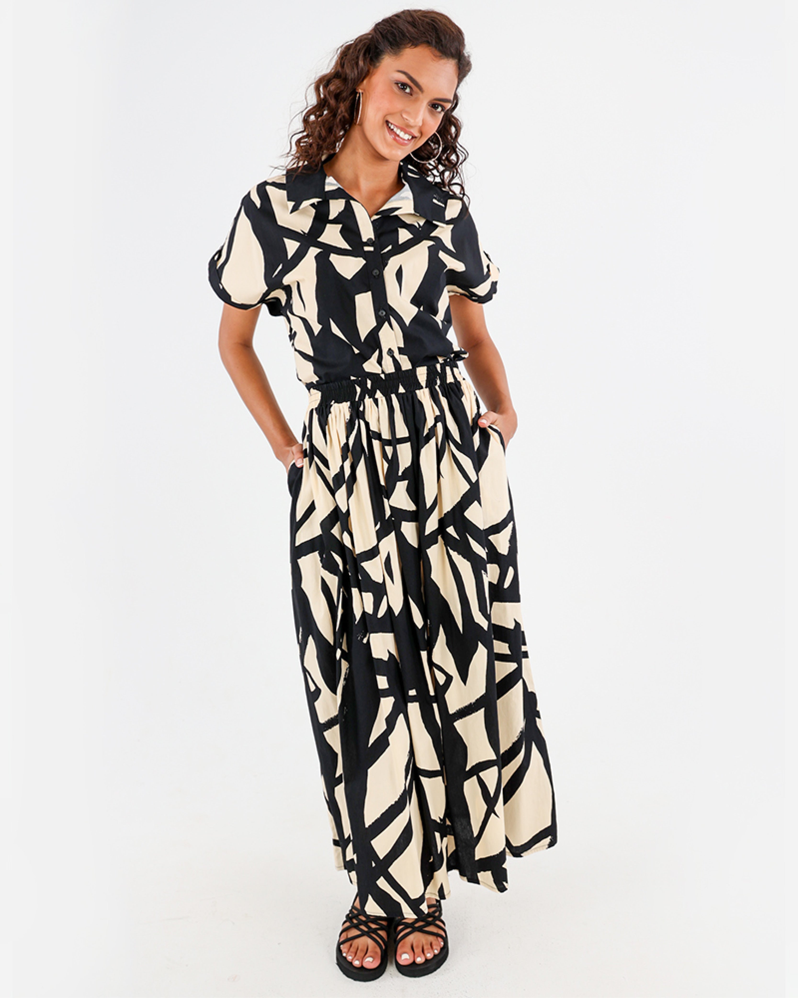 Abstract Print Flared Maxi Skirt