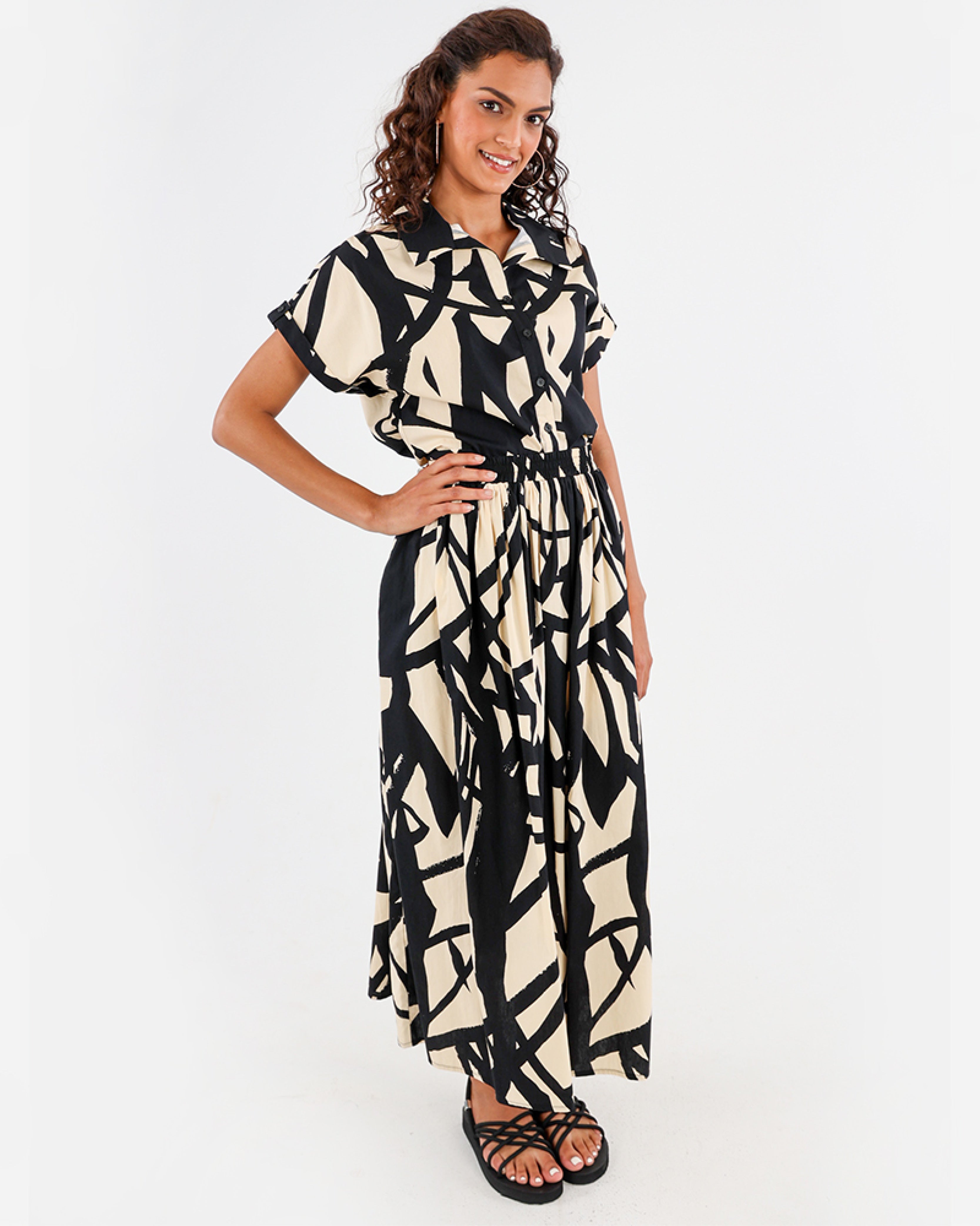 Abstract Print Flared Maxi Skirt