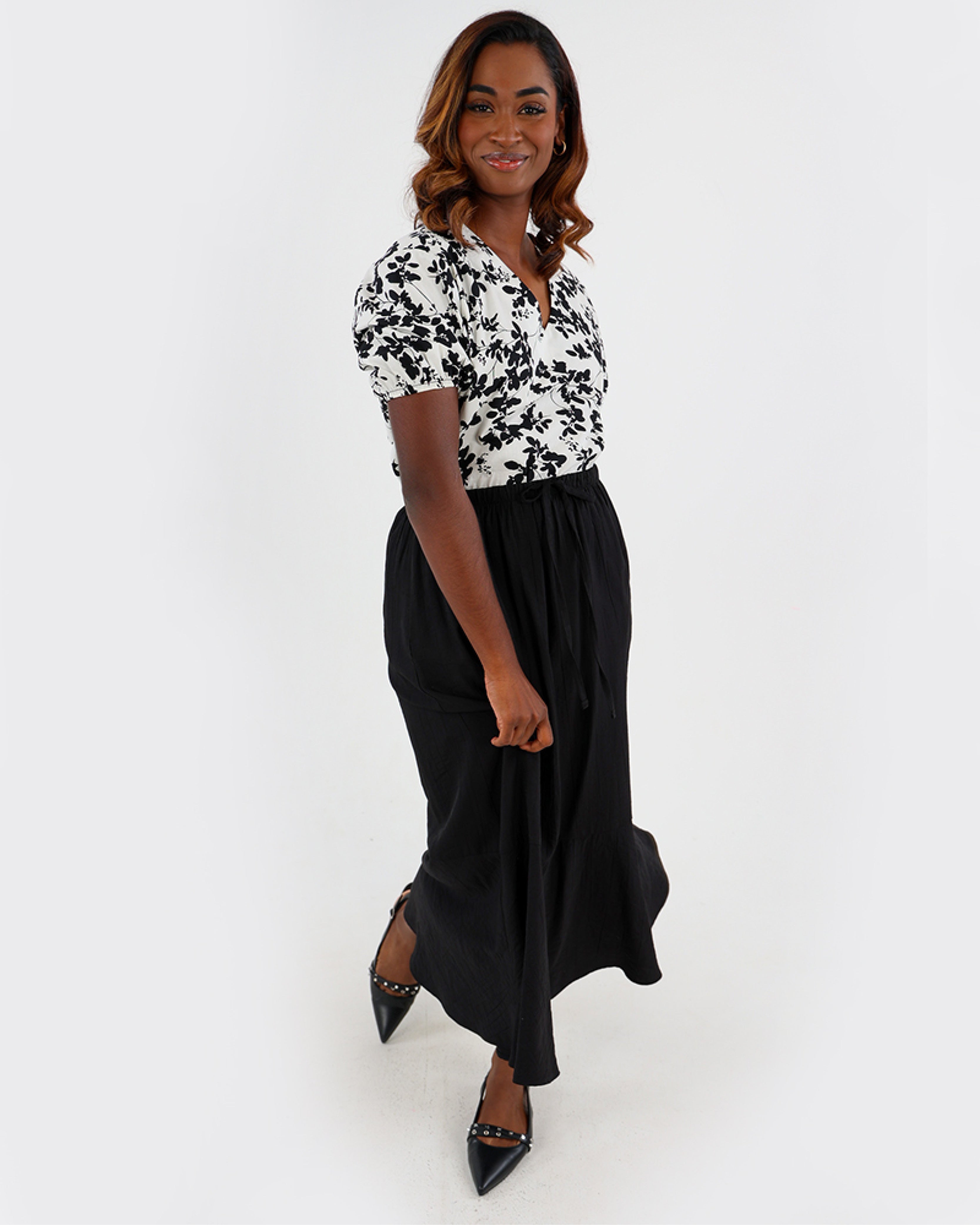 Black Single Tiered Maxi Skirt