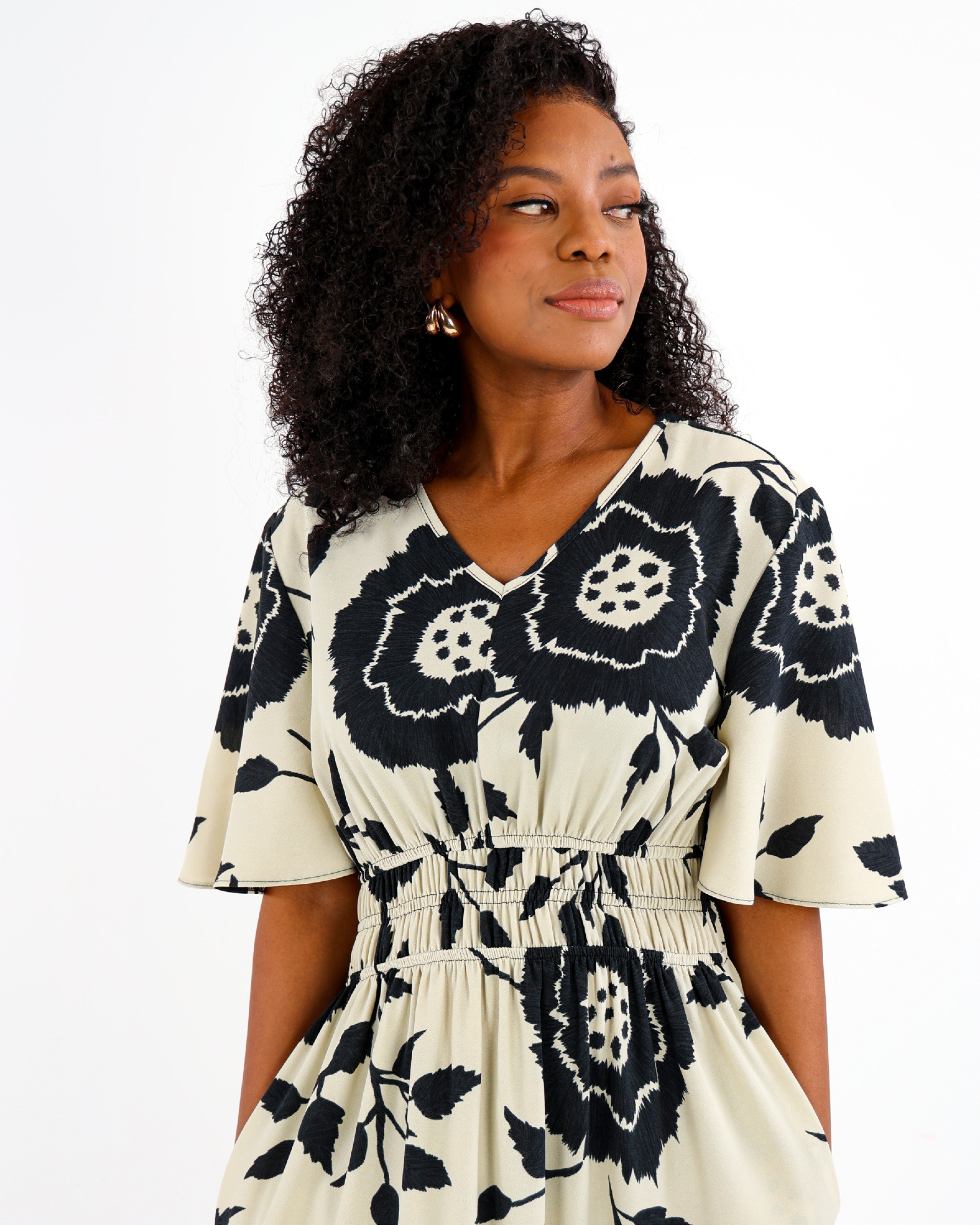 Short Sleeve Floral Print Tiered Midi Dress