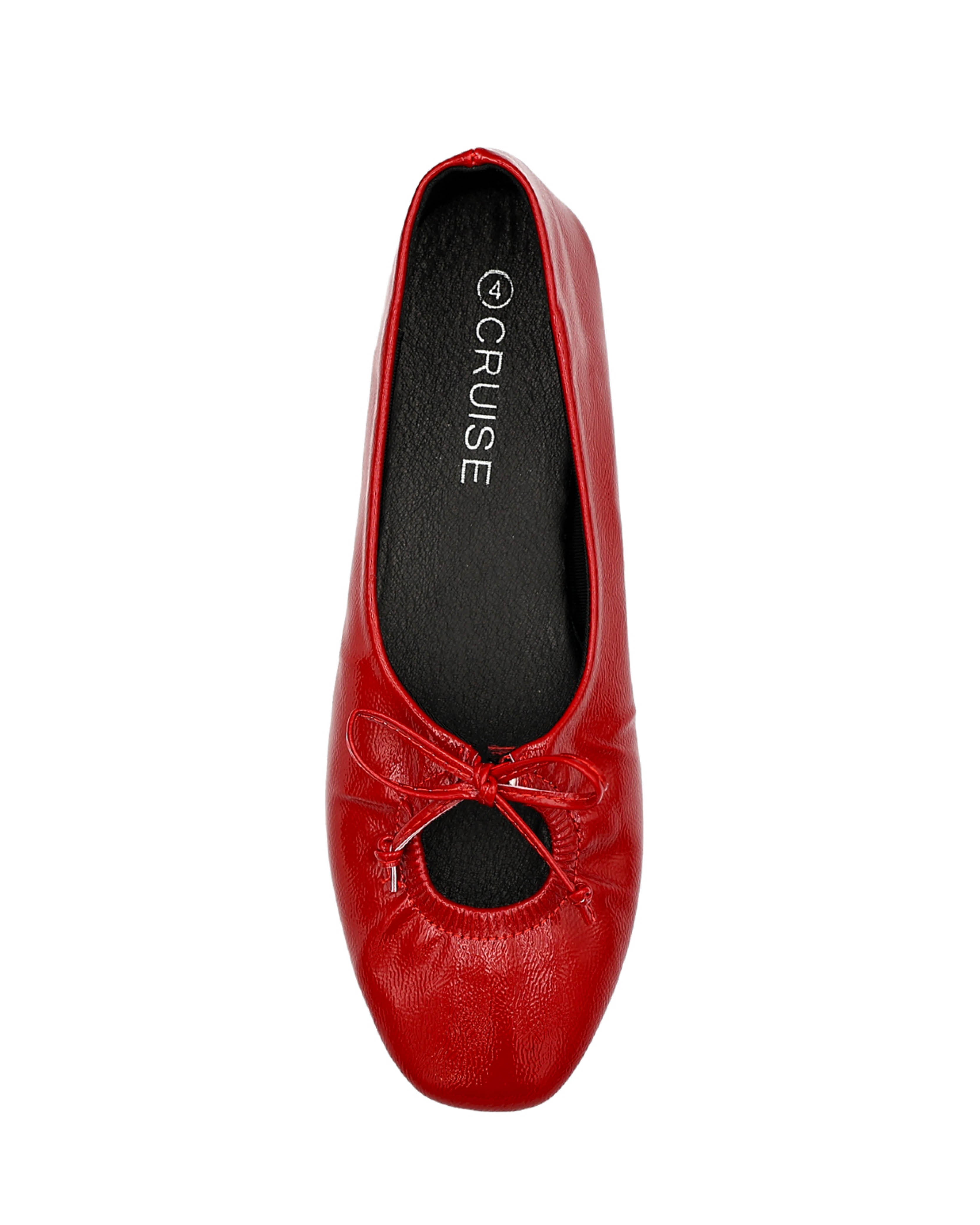 Red Ruched Bow Pump