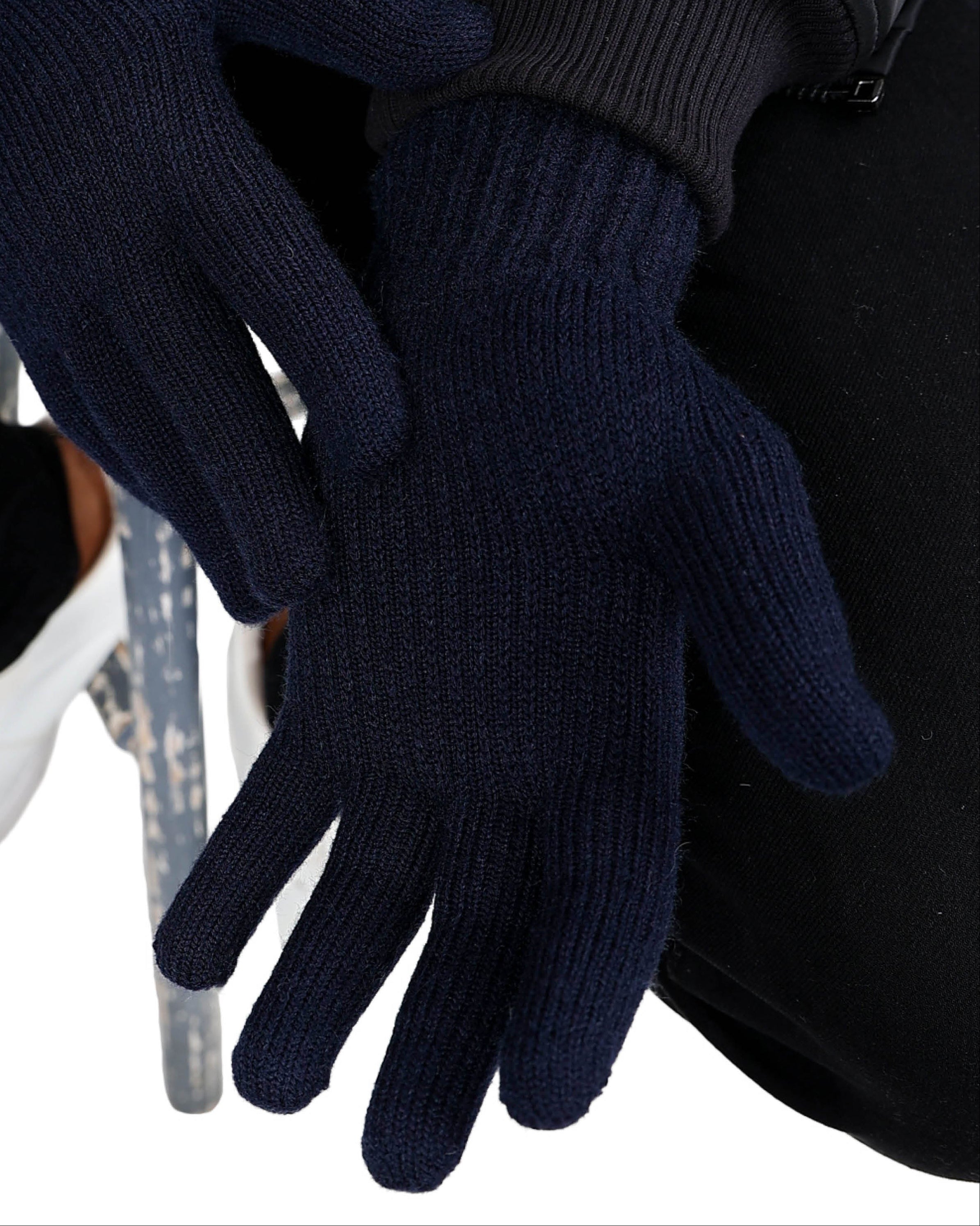 Navy Classic Knitted Gloves