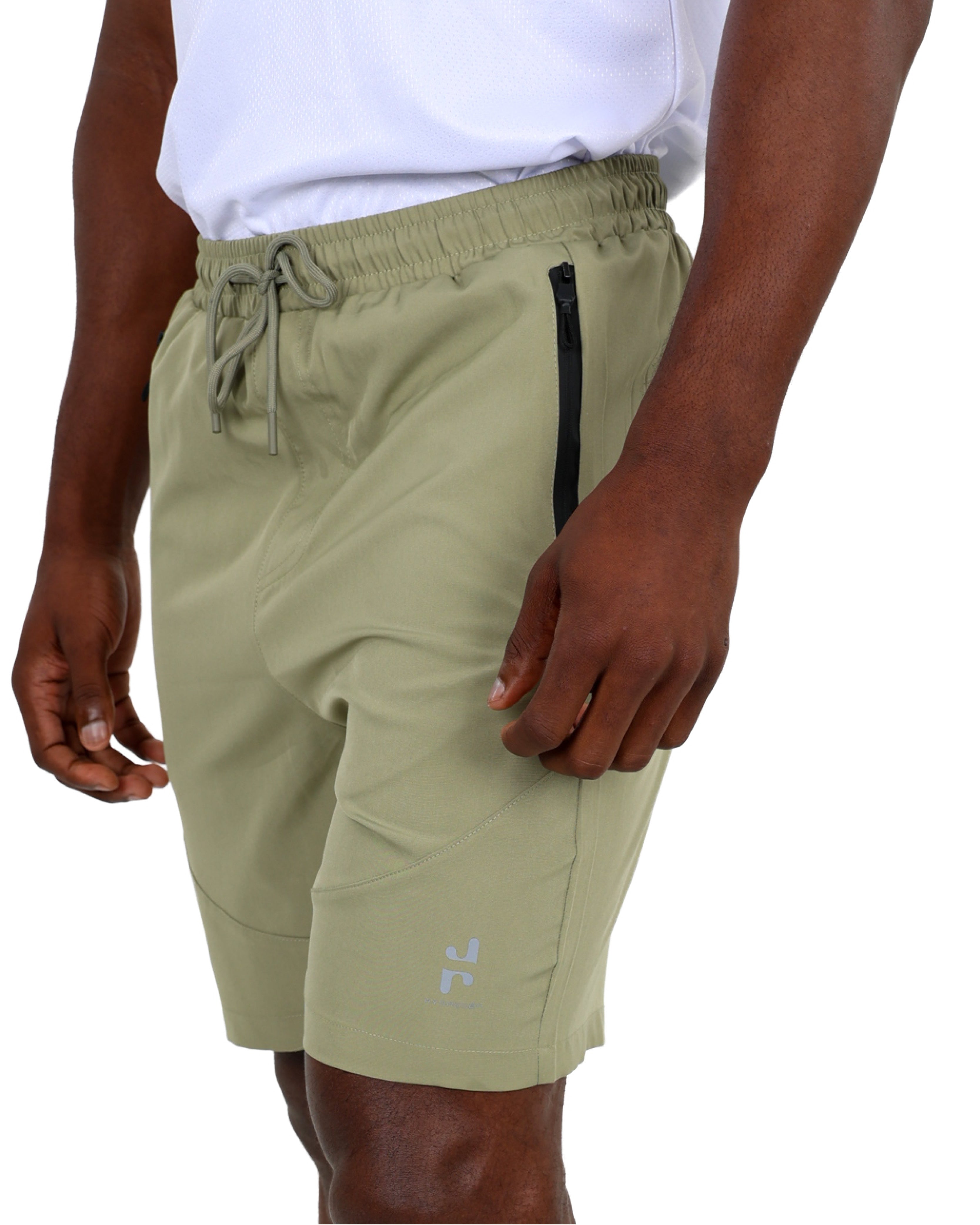 Side Pocket Sage Active Shorts
