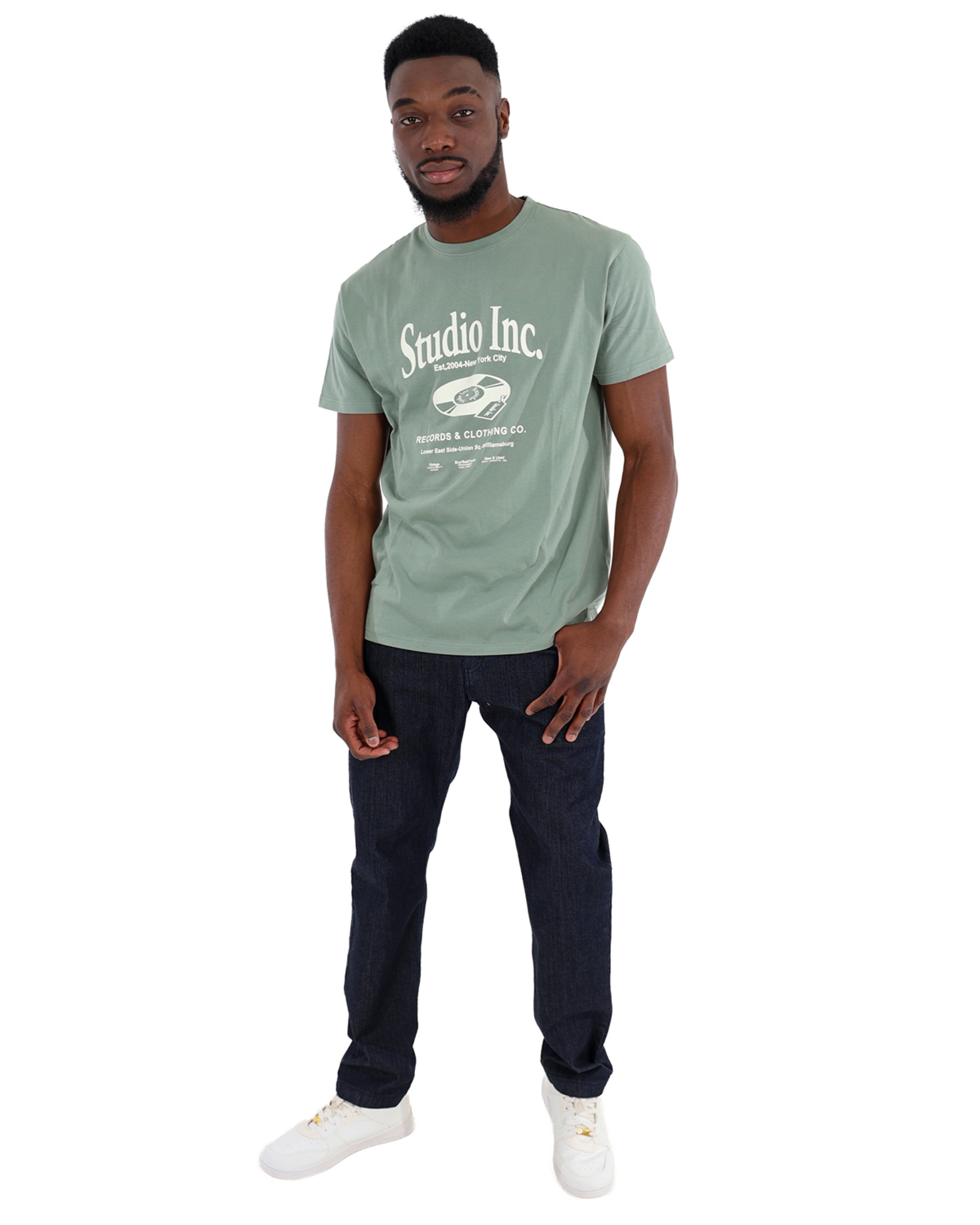 Tapered Mid Blue Jeans