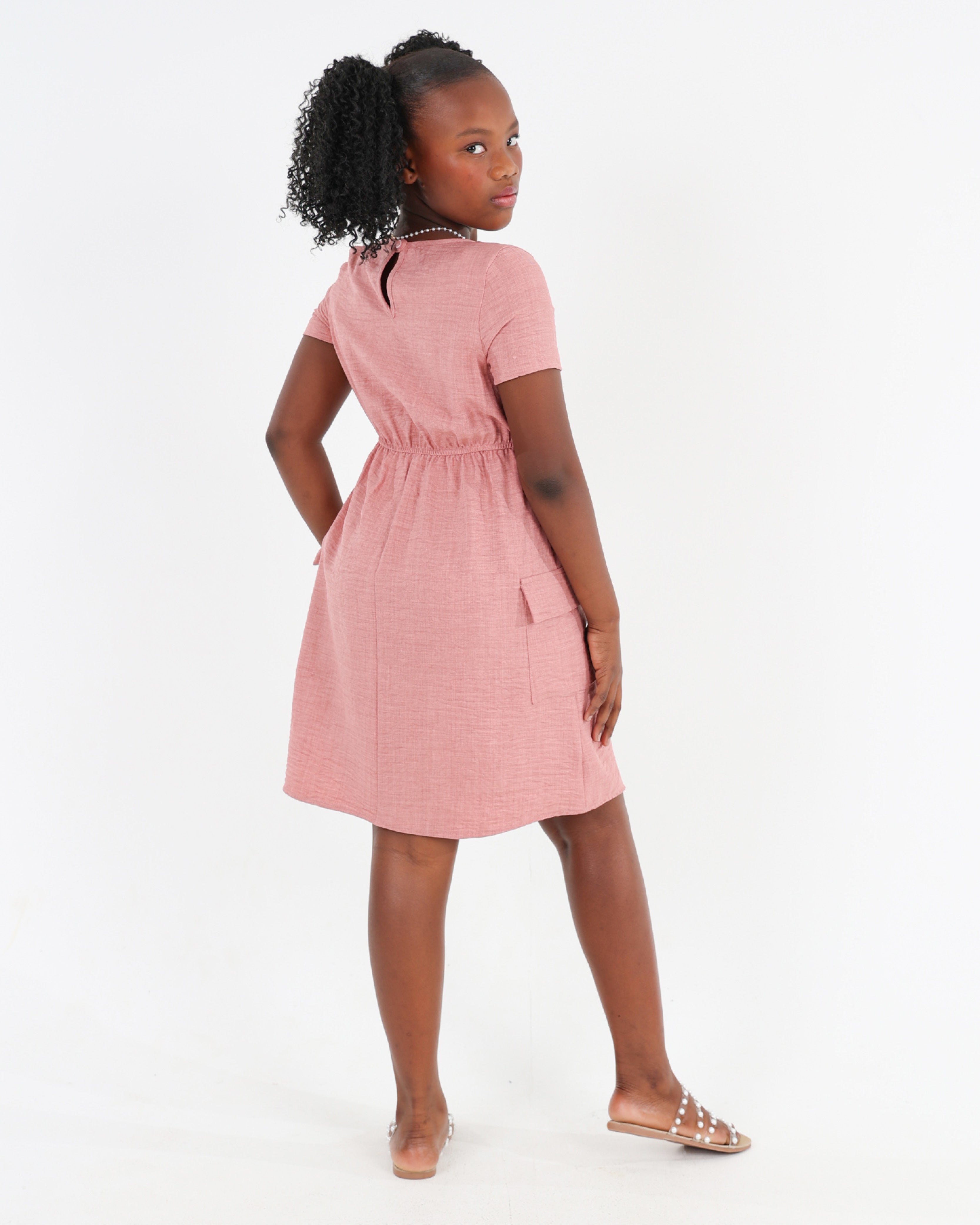 Short Sleeve Cargo Pocked Knee Length Dress