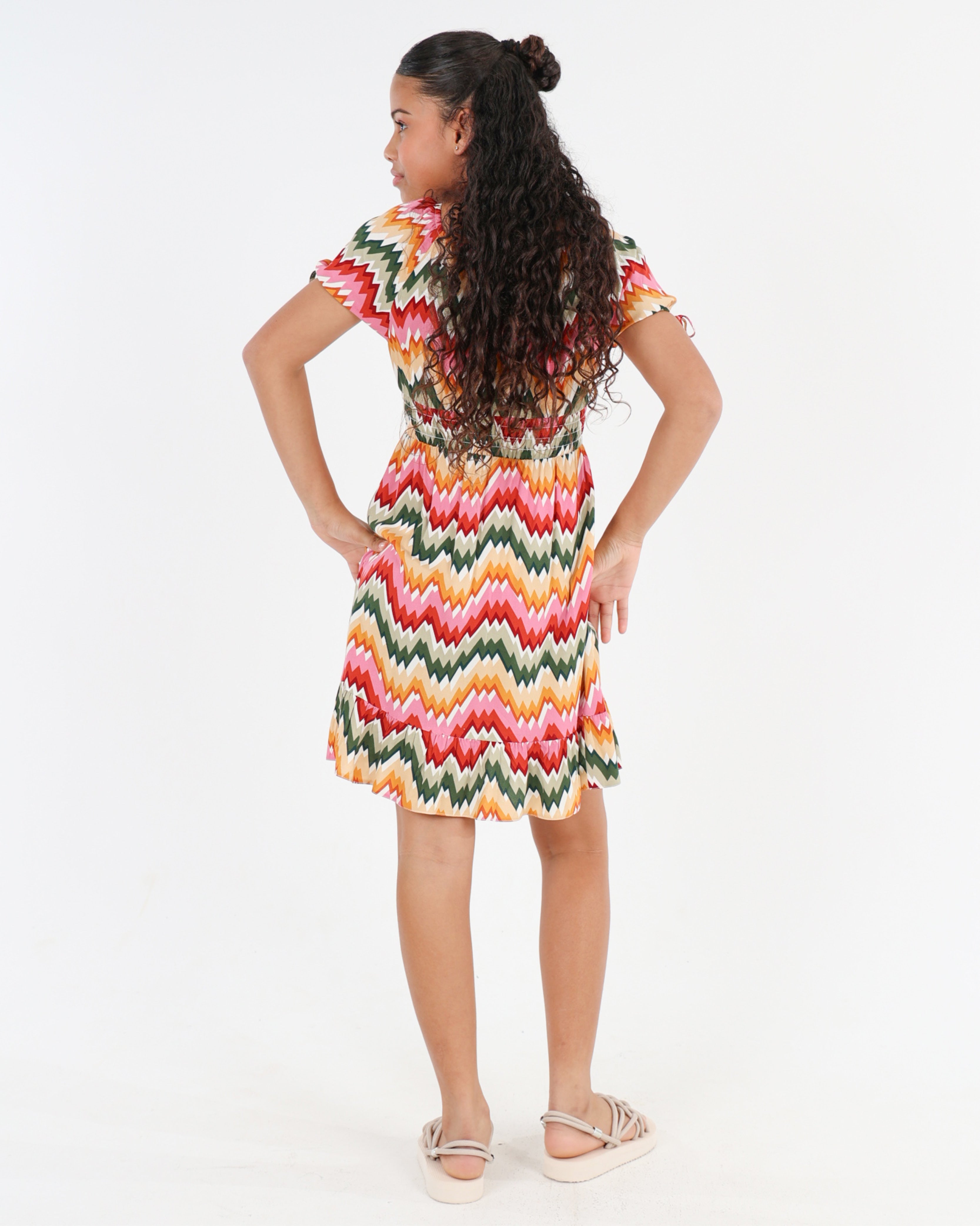 Short Sleeve Zig Zag Print Dress