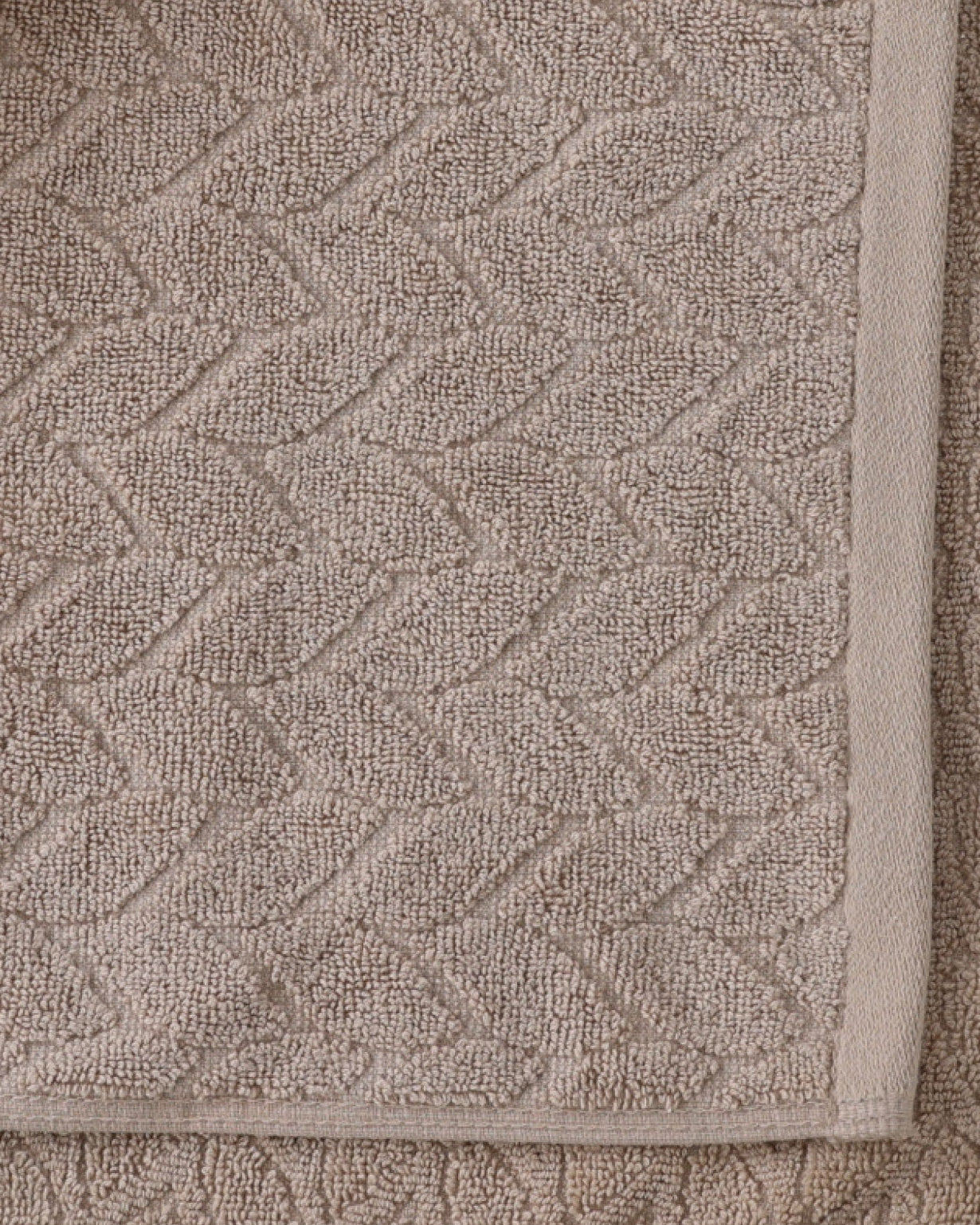 Blush Jacquard Leaf Cotton Guest Towel