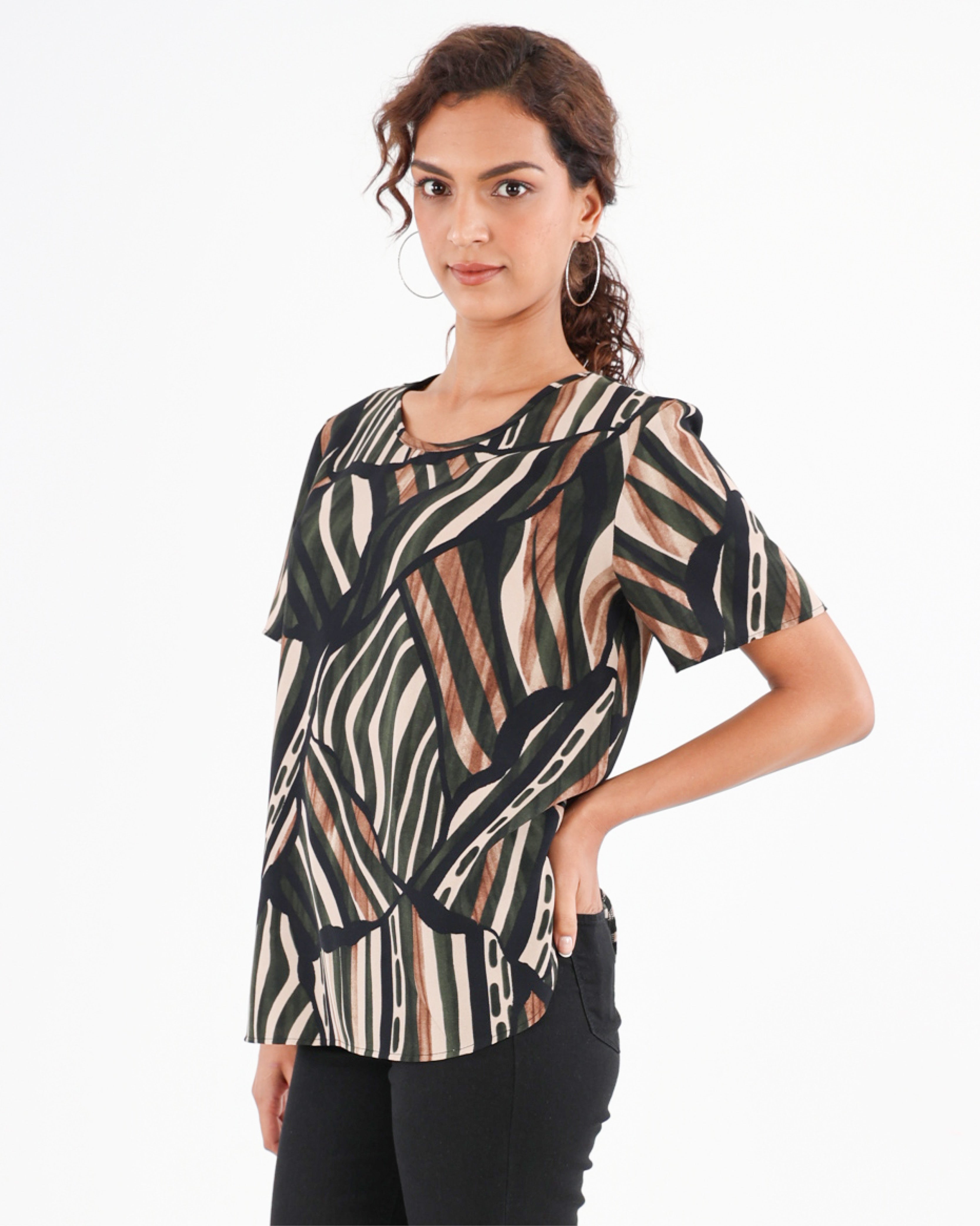 Short Sleeve Geometric Print Blouse