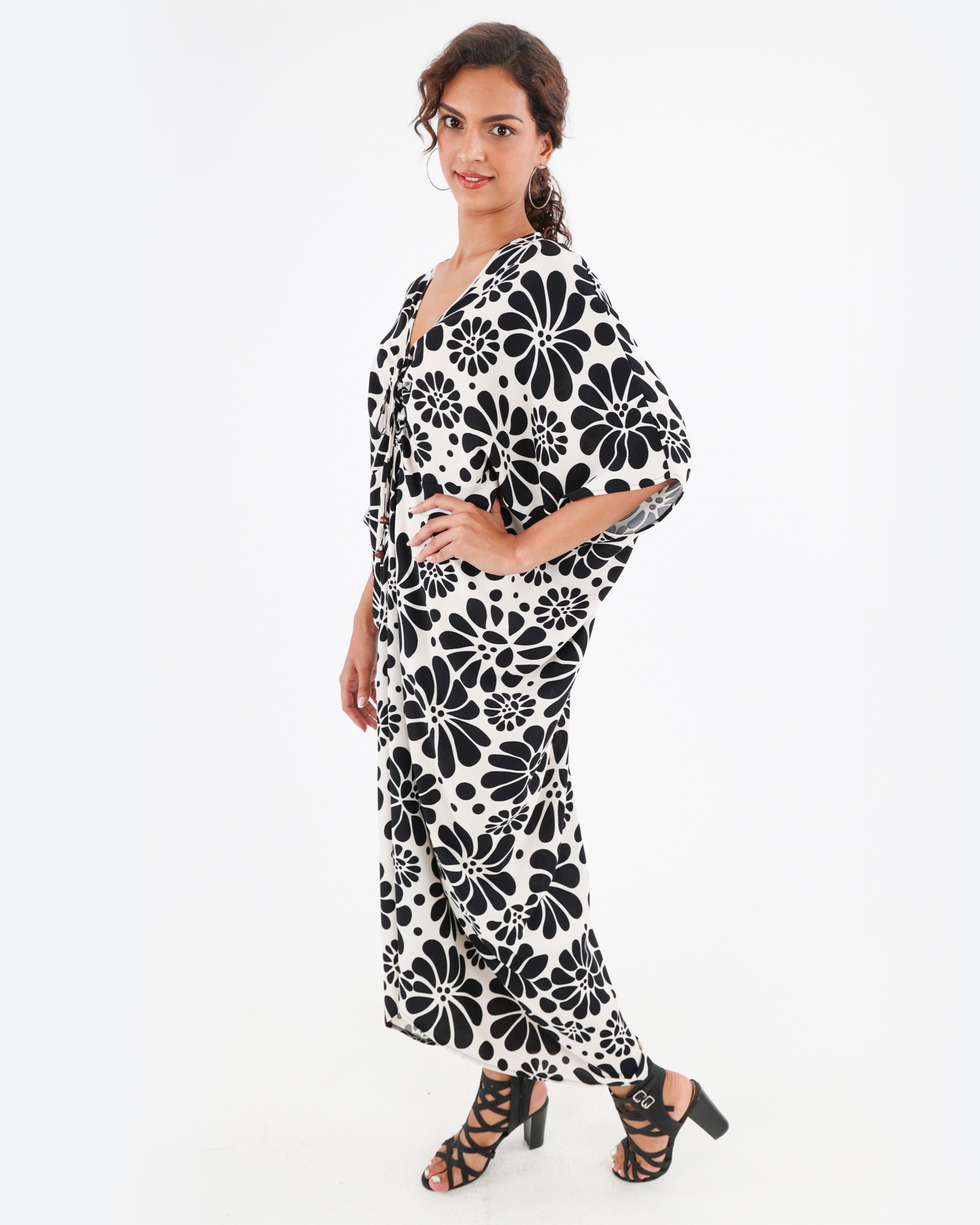 Monochrome Floral Print kaftan Dress