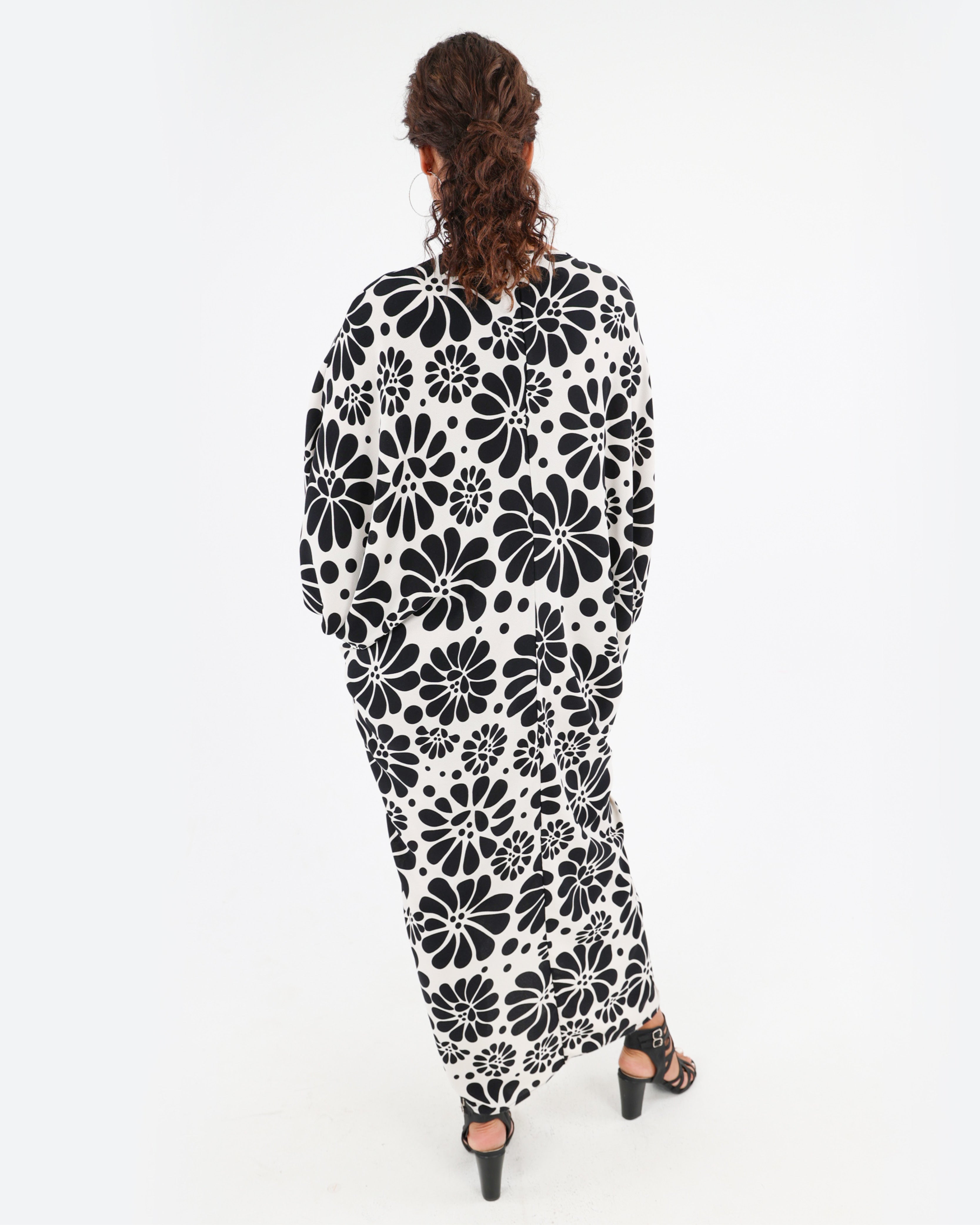 Monochrome Floral Print kaftan Dress