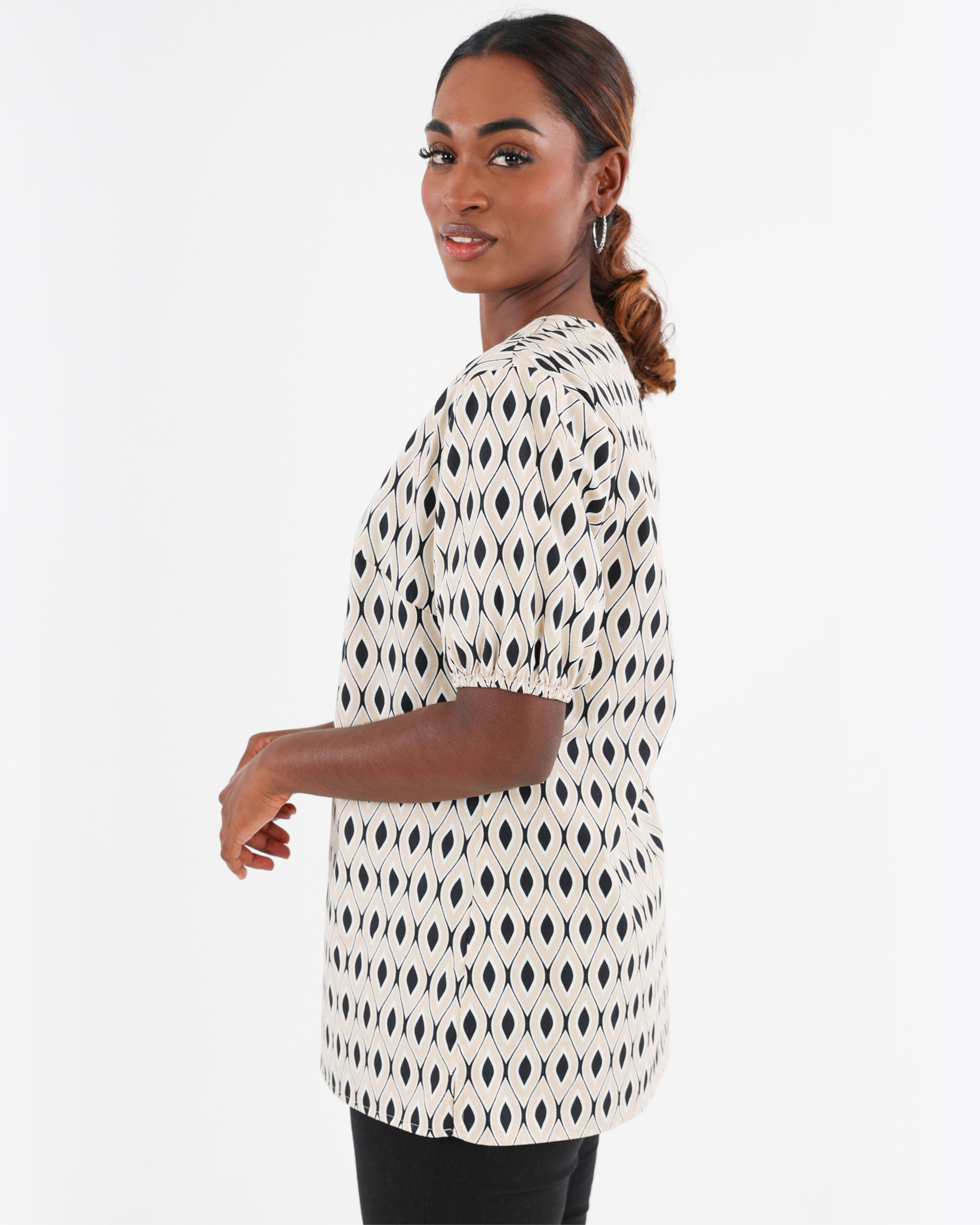 Stone Short Puff Sleeve Tile Print Cotton Blouse