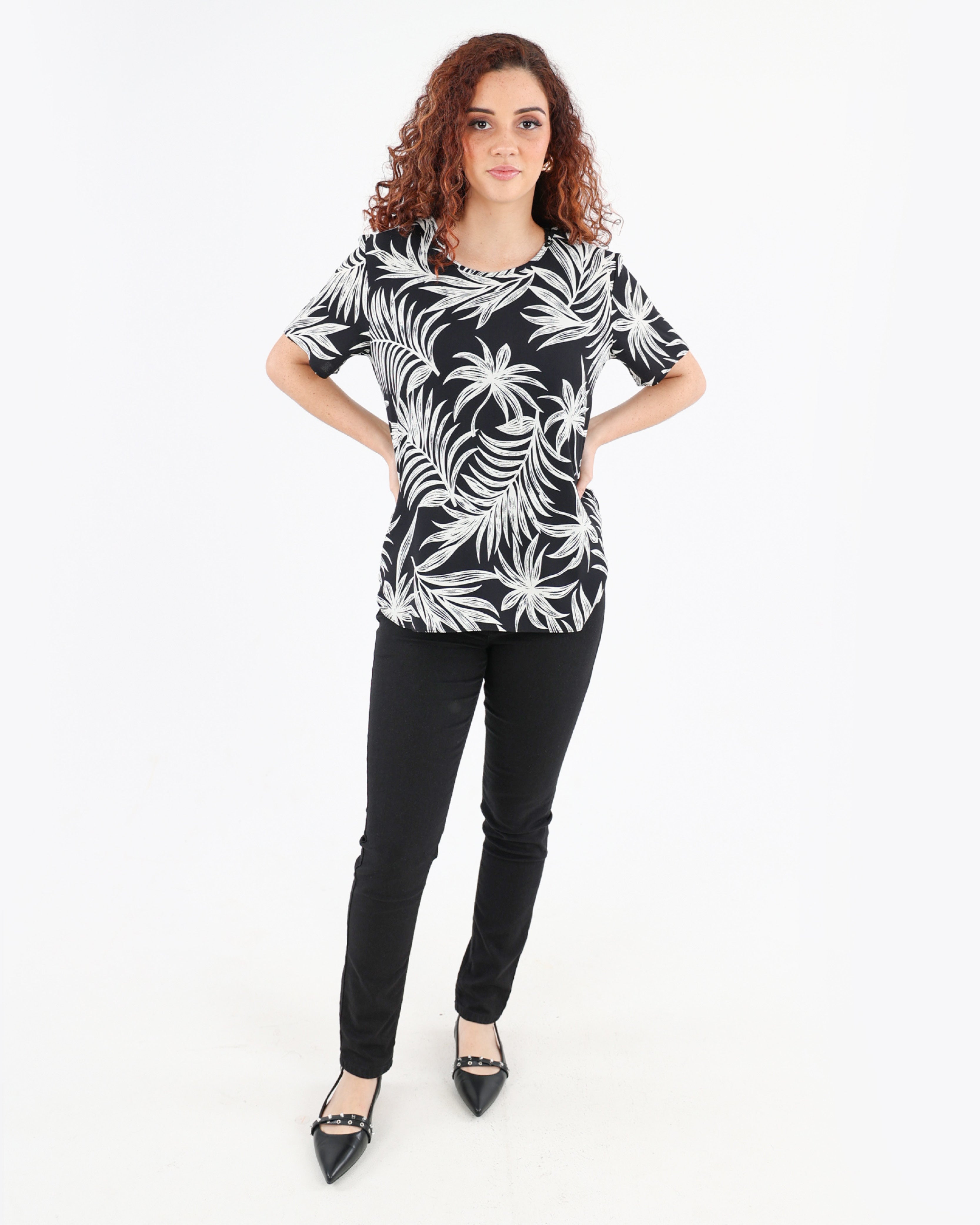 Short Sleeve Monochrome Palm Print Blouse