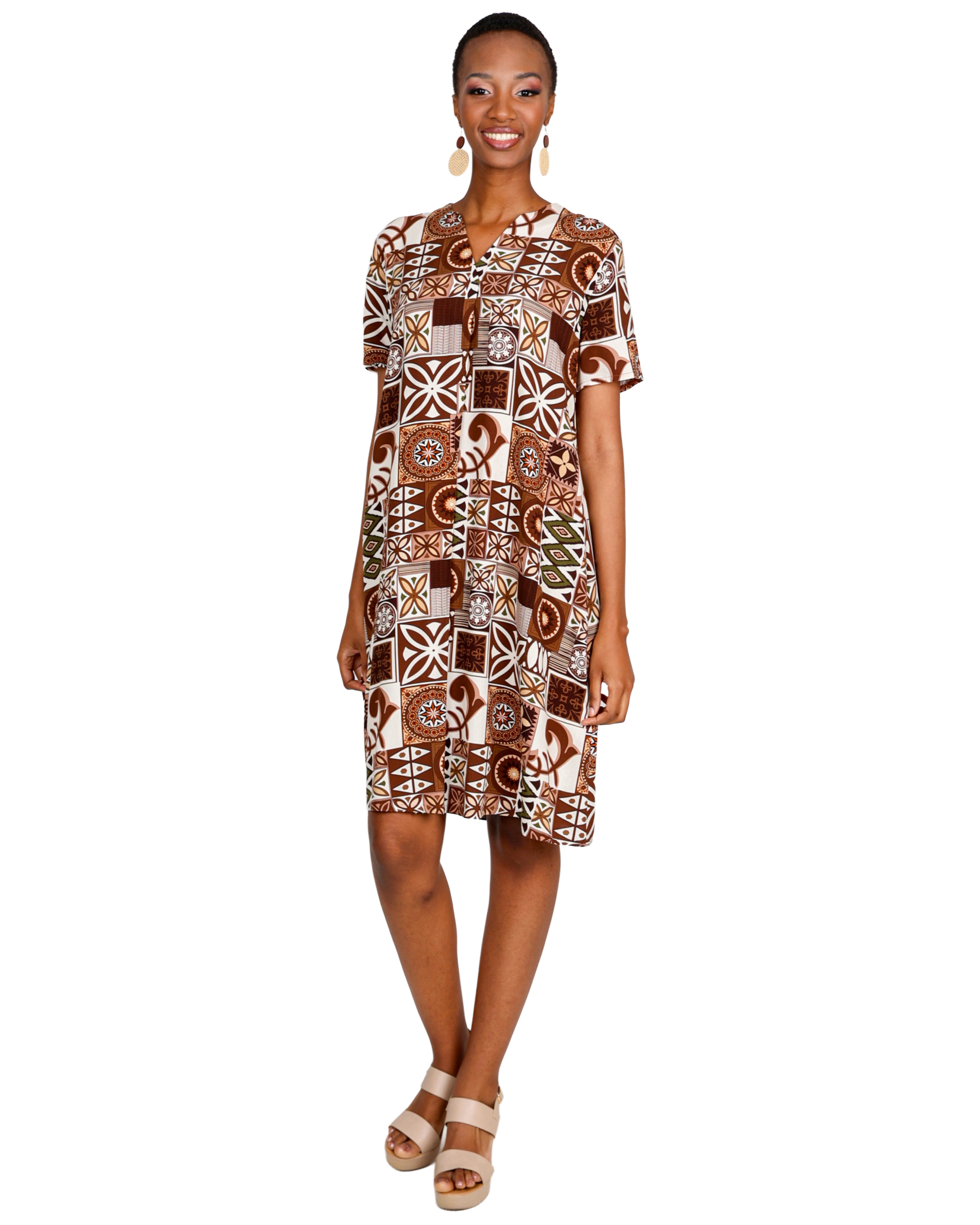 Short Sleeve Tile Print Shift Dress