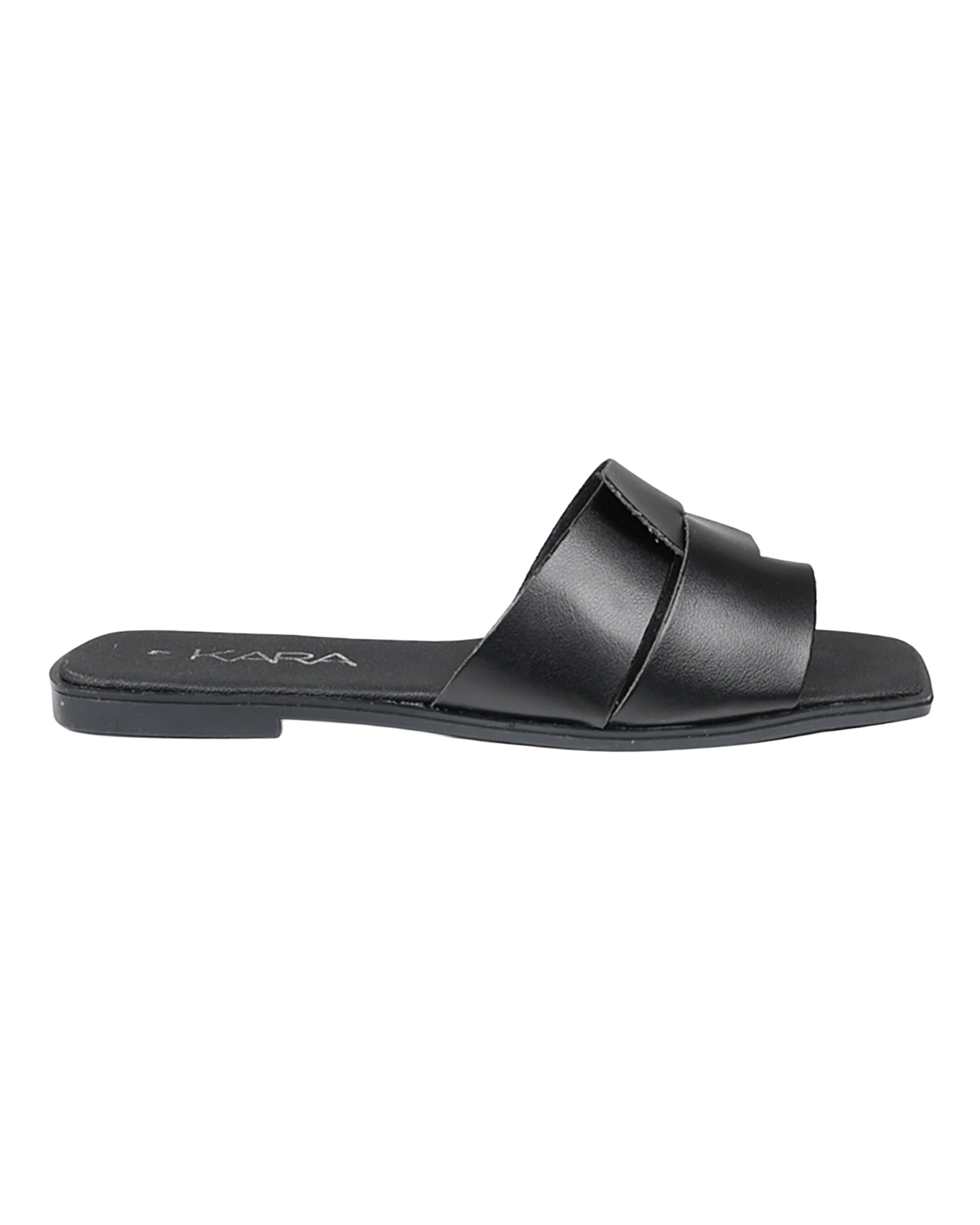 Black Strap Detail Toe Post Sandal
