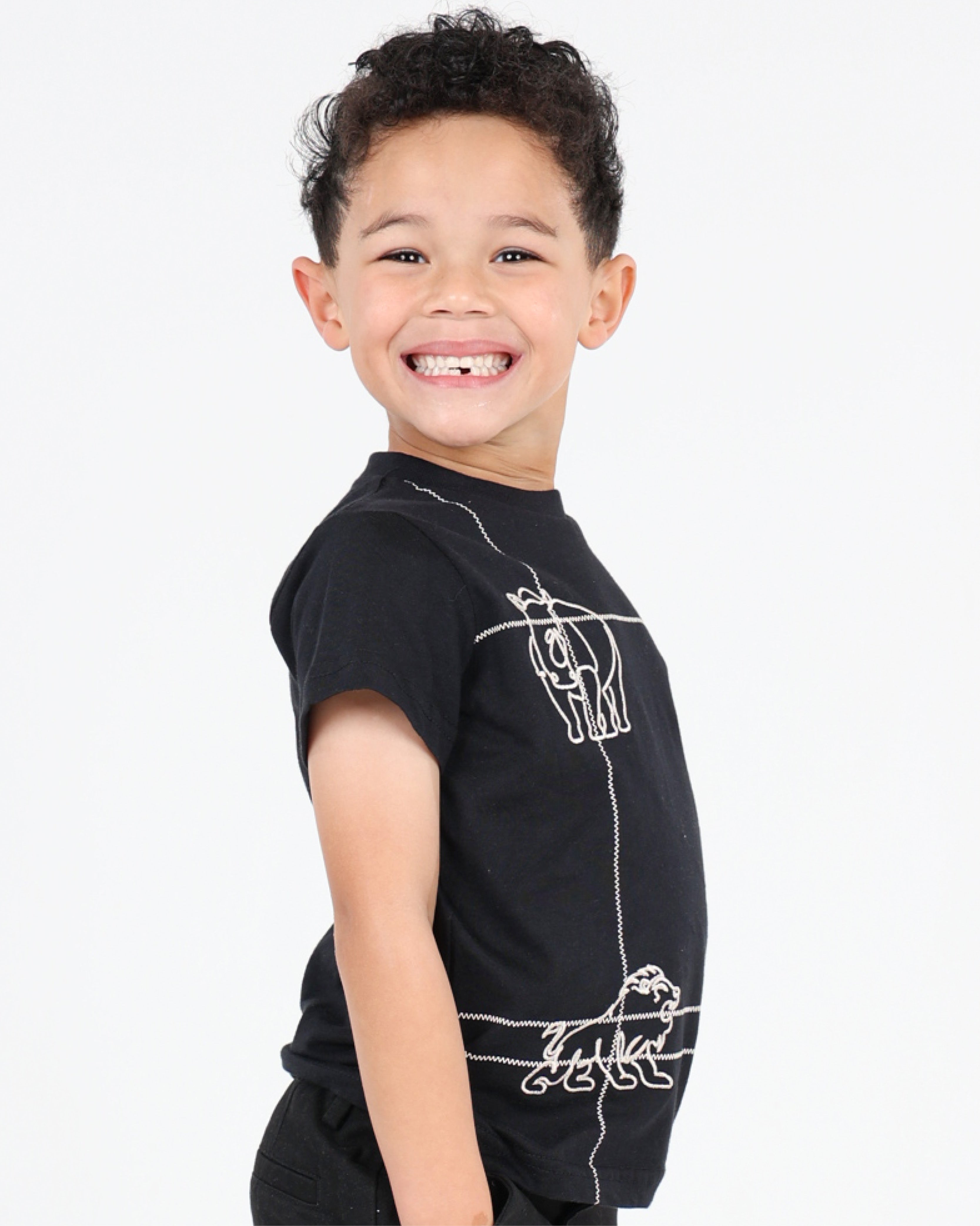 Short Sleeve Animal Embroidered T-Shirt